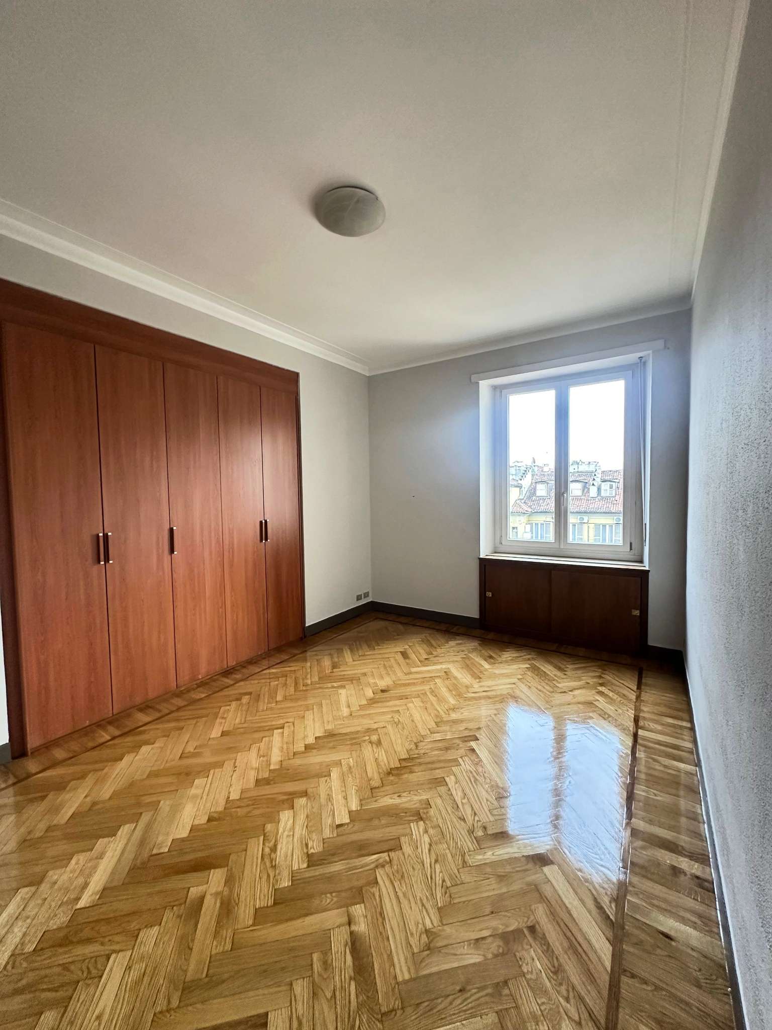 Torino Affitto APPARTAMENTO Immagine 4