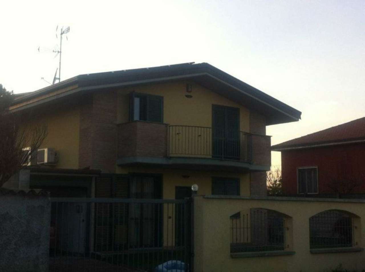 Villa Bifamiliare CERRO MAGGIORE vendita    LAimmobiliaRE s.r.l.