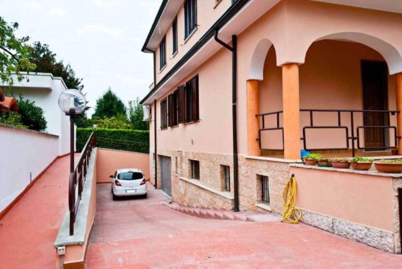 Villa Bifamiliare SEDRIANO vendita    LAimmobiliaRE s.r.l.