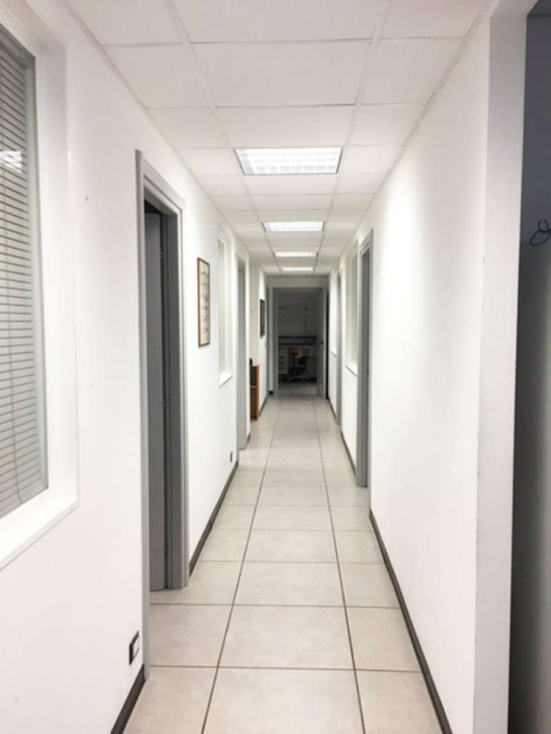 Negozio - Loc.Com. GENOVA vendita  QUARTO Delle Eriche Callegari Immobiliare