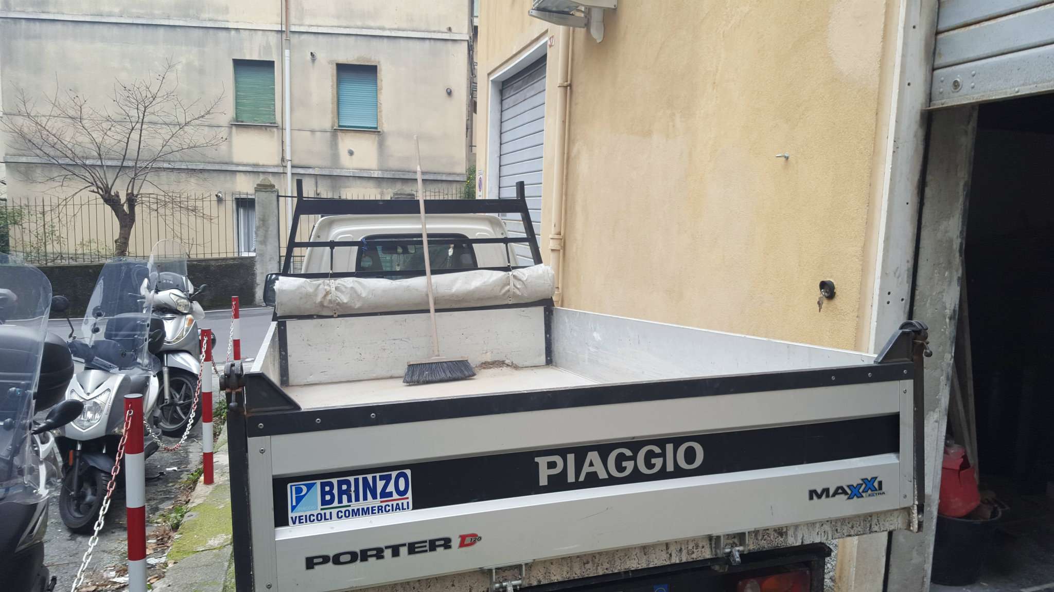  genova vendita quart: marassi unitas-immobiliare-s.a.s.