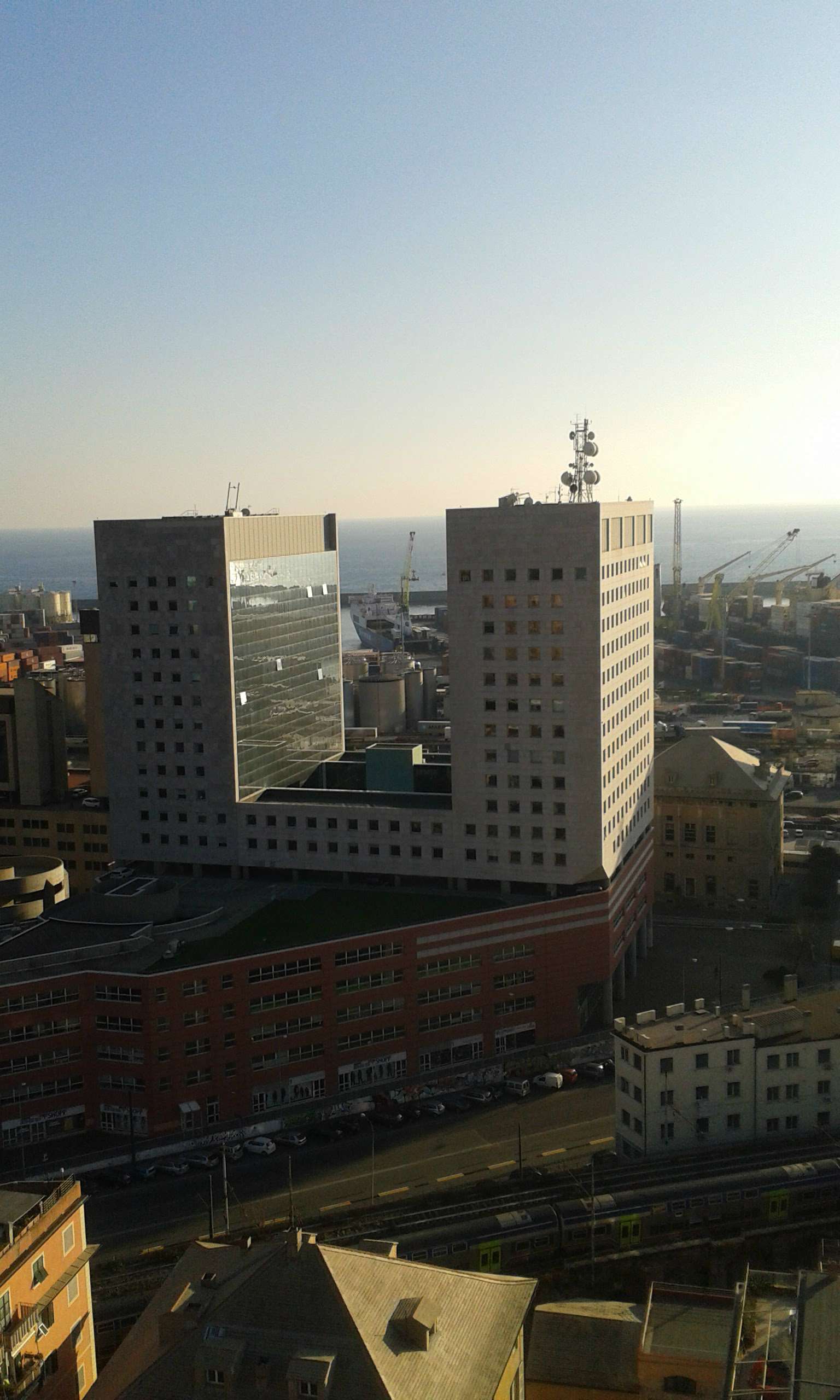 Appartamento GENOVA vendita  SAMPIERDARENA Cantore Unitas Immobiliare S.A.S.