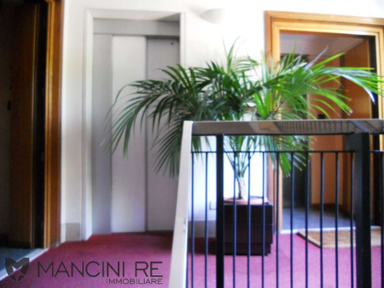 Ufficio - Loc.Com. ROMA affitto  EUROPA  delle Montagne Rocciose MANCINI RE IMMOBILIARE