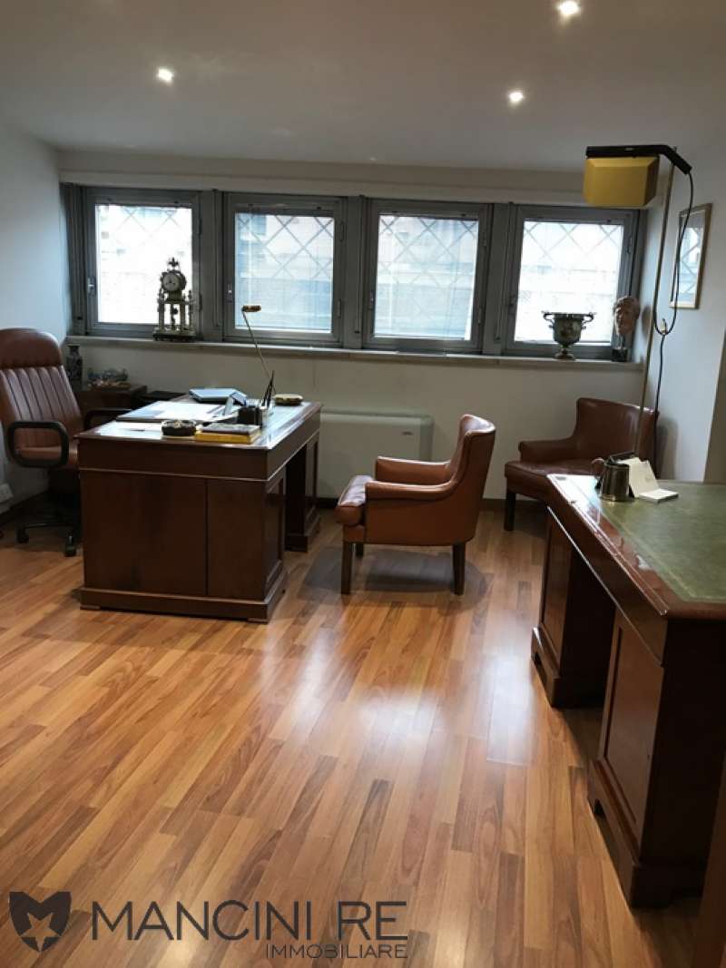 Ufficio - Loc.Com. ROMA affitto  EUROPA  delle Montagne Rocciose MANCINI RE IMMOBILIARE