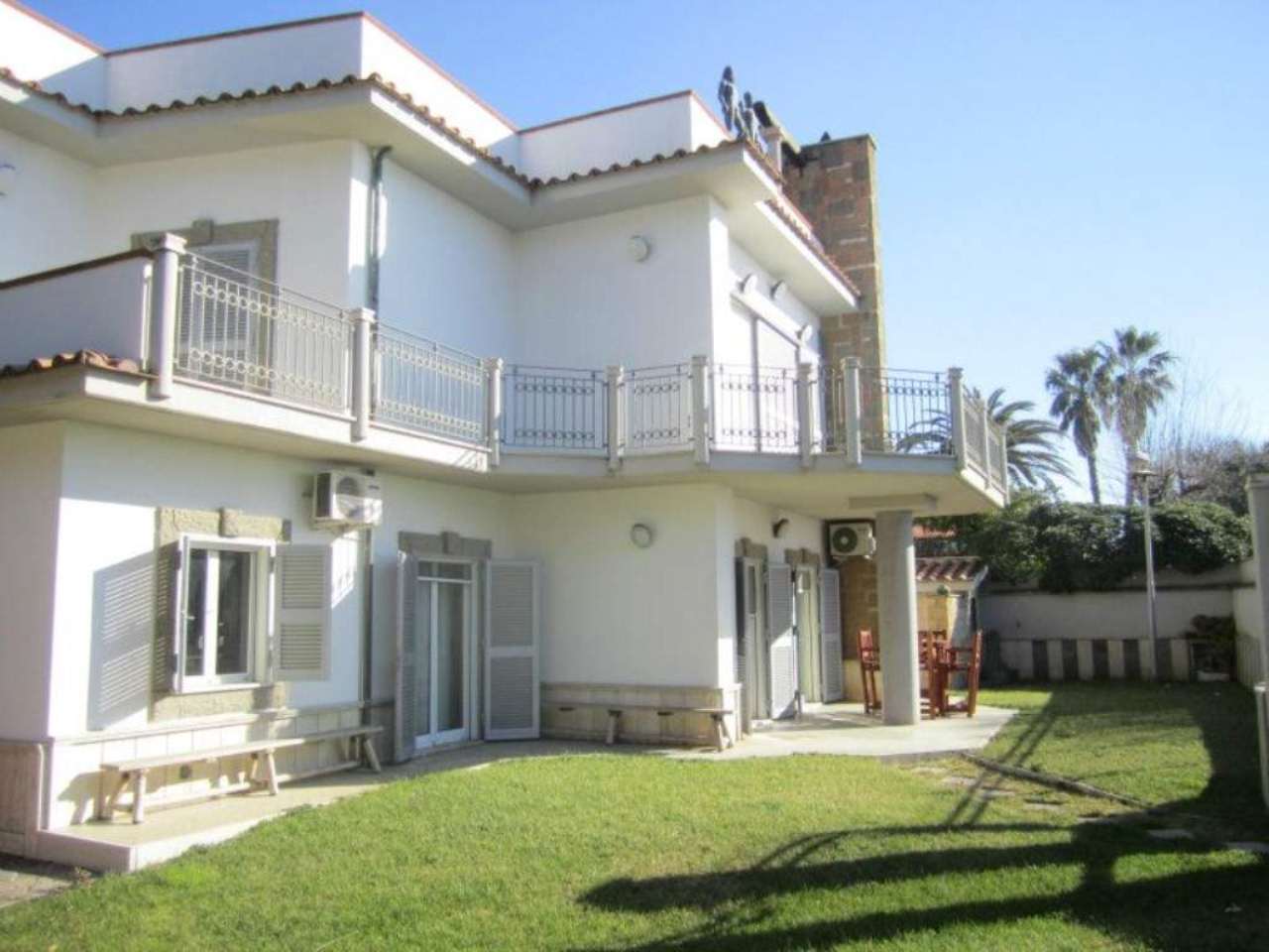 Villa ANZIO vendita   delle Robinie Immobiliare Case di Valore