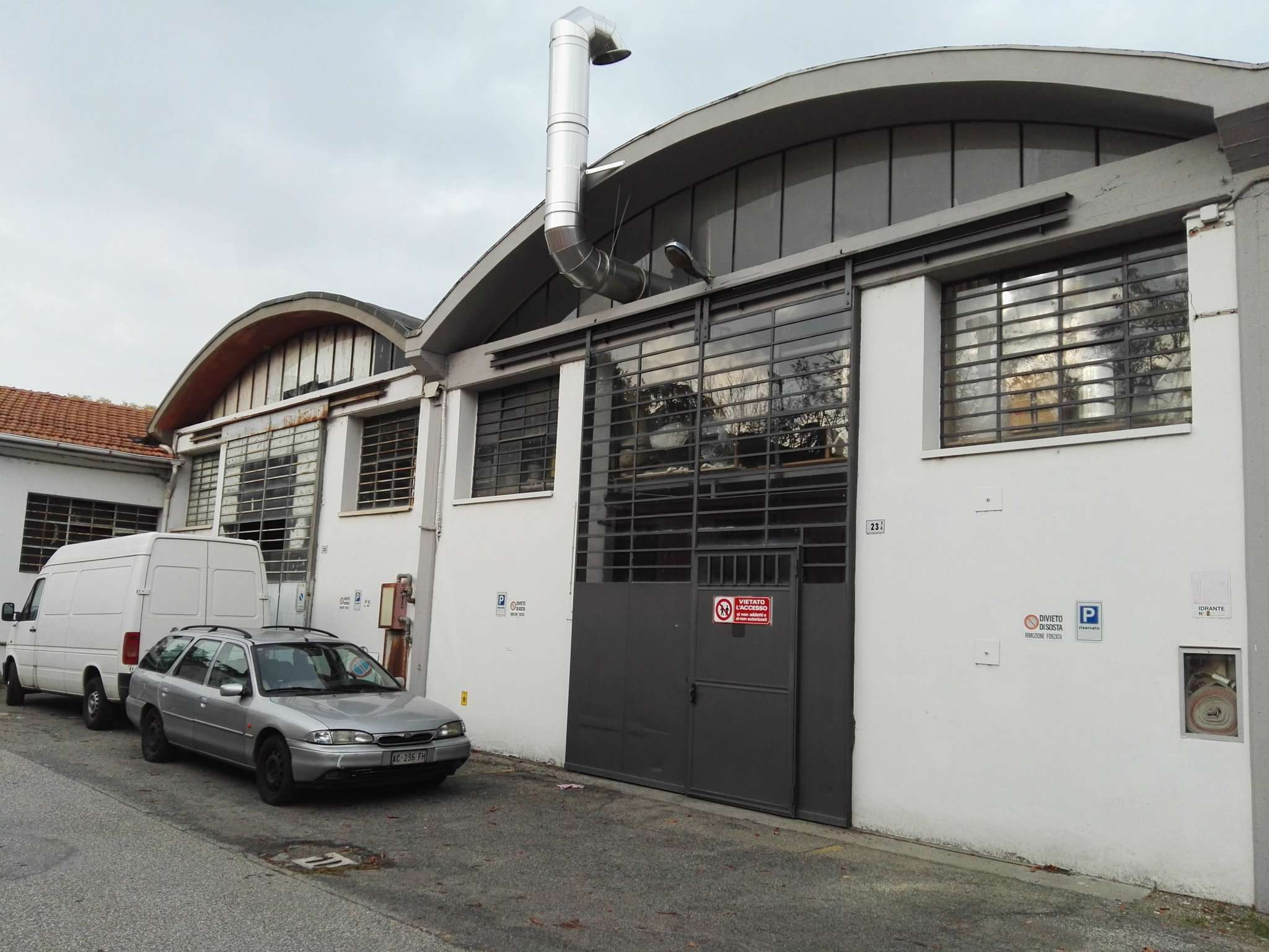 Capannoni (Tutti) BOLOGNA vendita  BORGO PANIGALE  Del Triumvirato Affiliato Gabetti - 4 Immobiliare s.r.l.