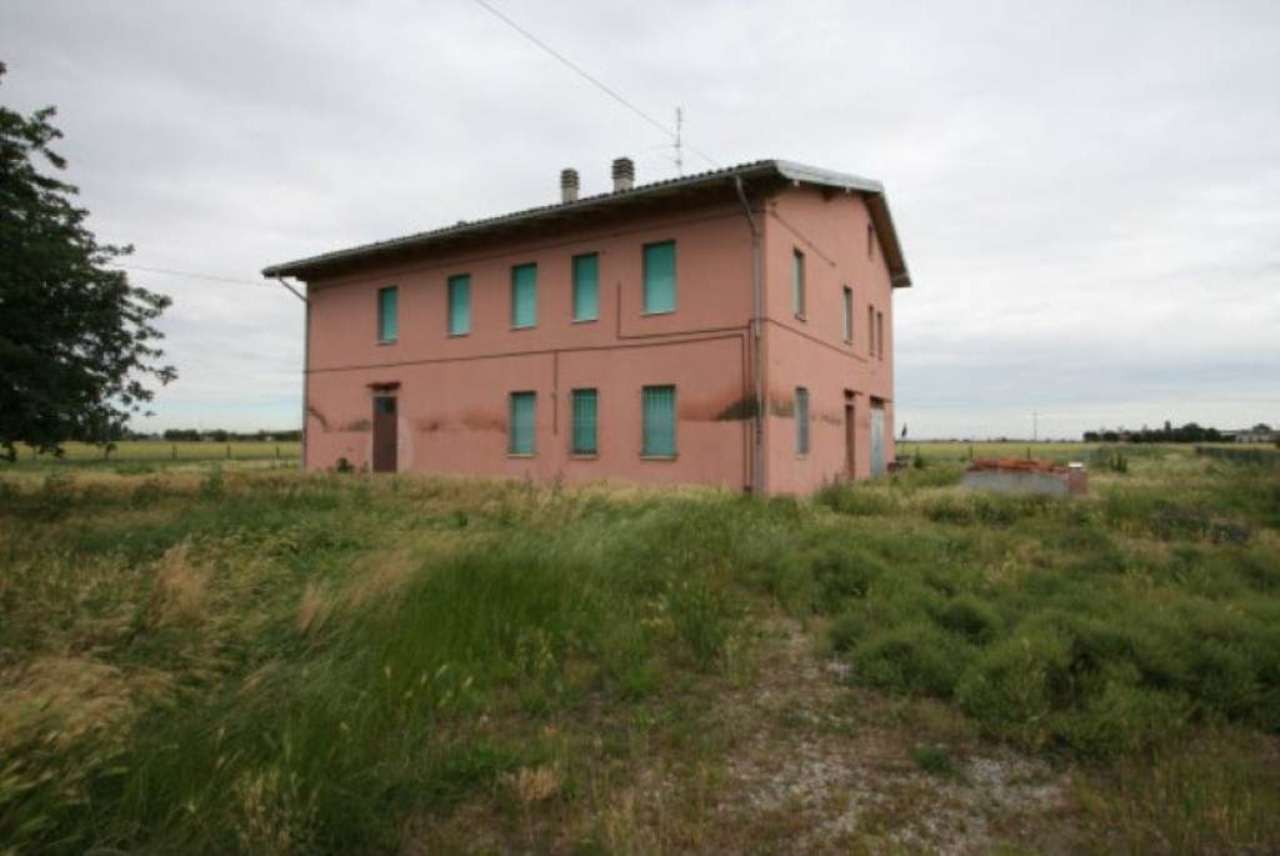  castel san pietro terme vendita quart:  studio lanzarini - affiliato gabetti