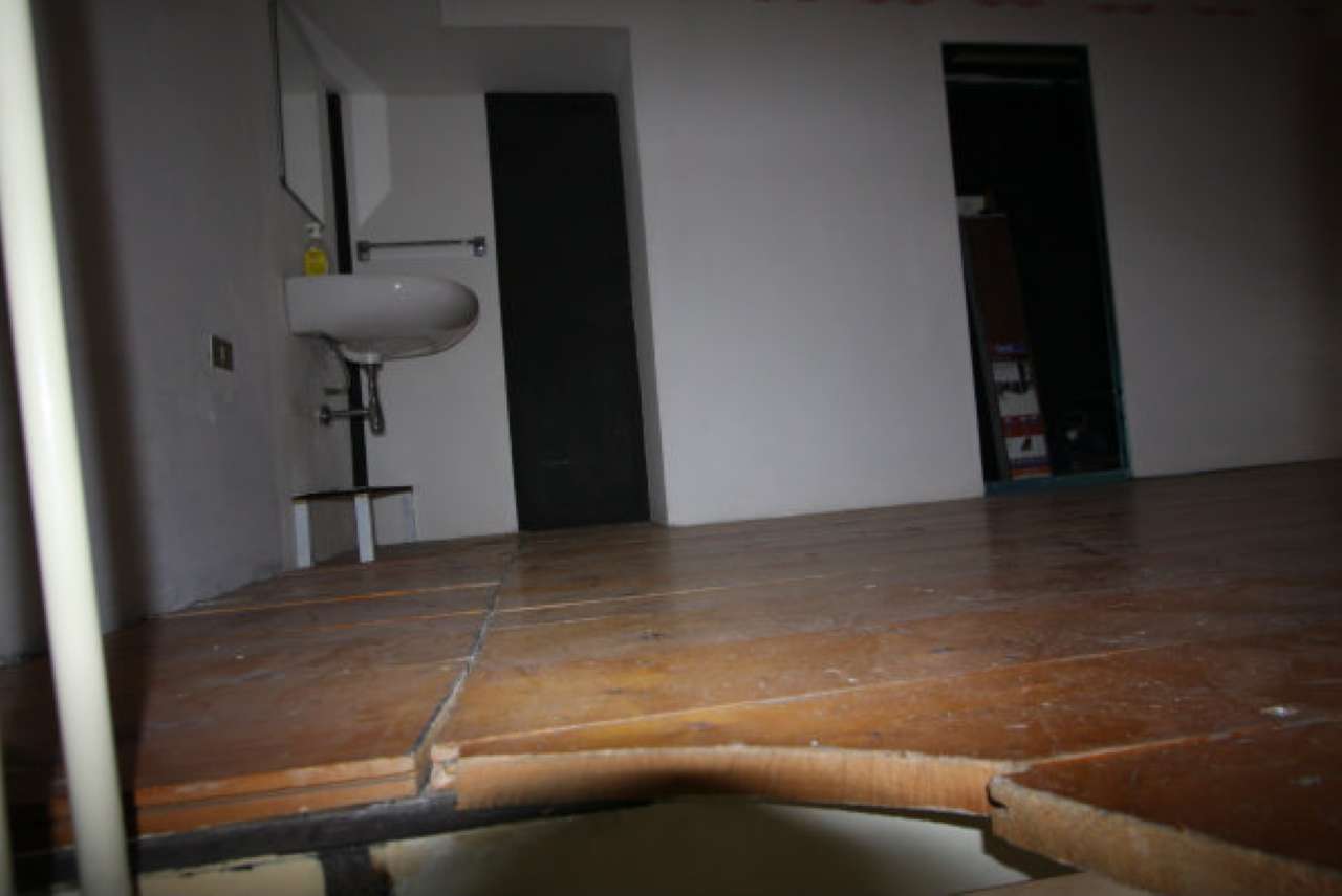 Negozio - Loc.Com. BOLOGNA vendita  MURRI gigli STUDIO LANZARINI - AFFILIATO GABETTI