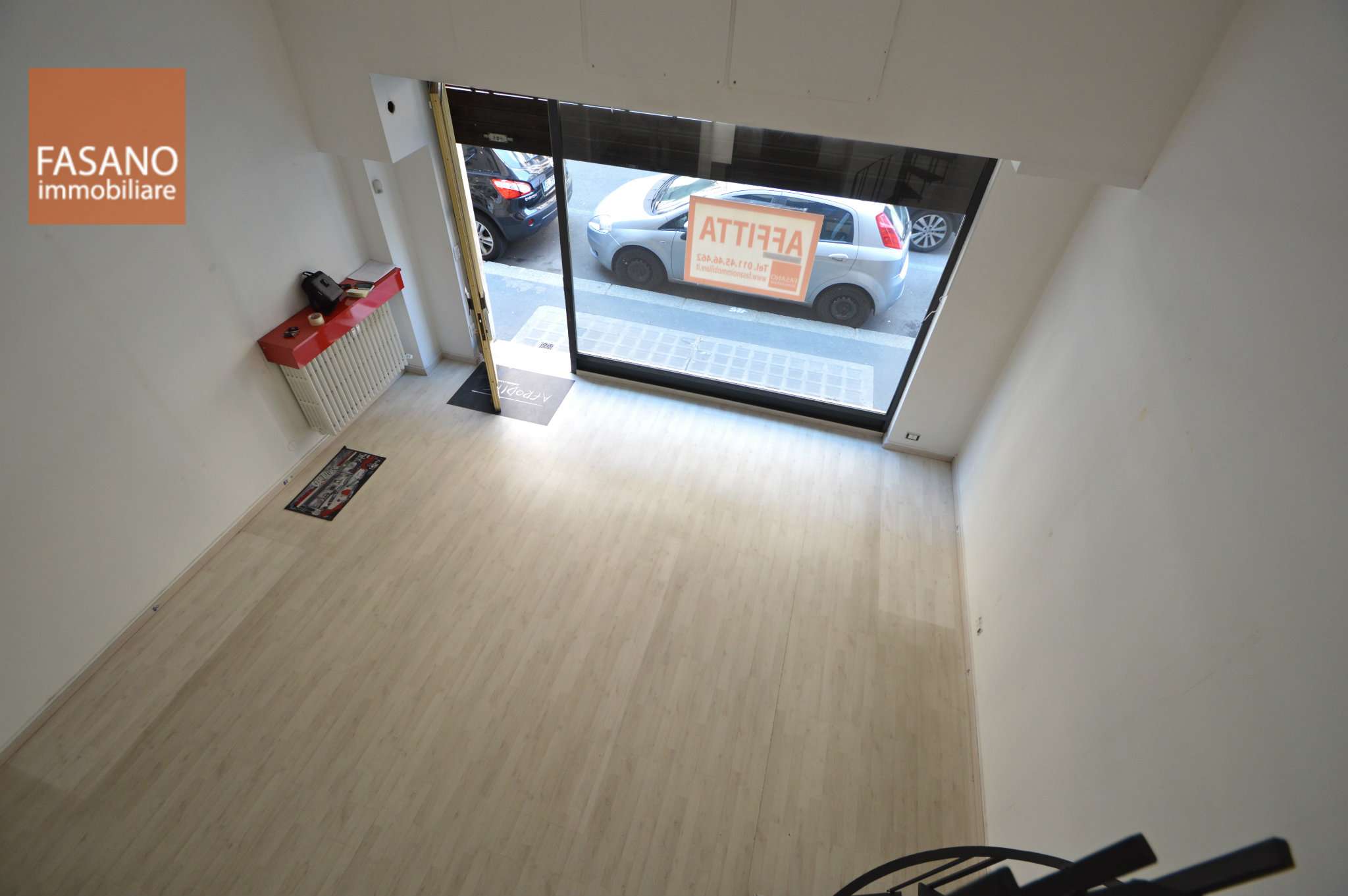 Negozio - Loc.Com. TORINO affitto  CROCETTA San Secondo Fasano immobiliare S.R.L.