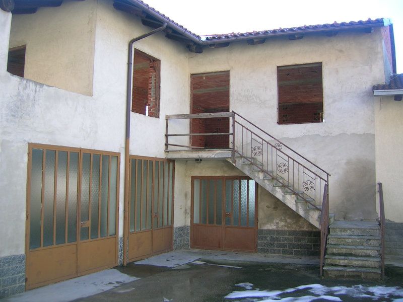 Vendita Rustico/Casale Montaldo Roero Cuneo