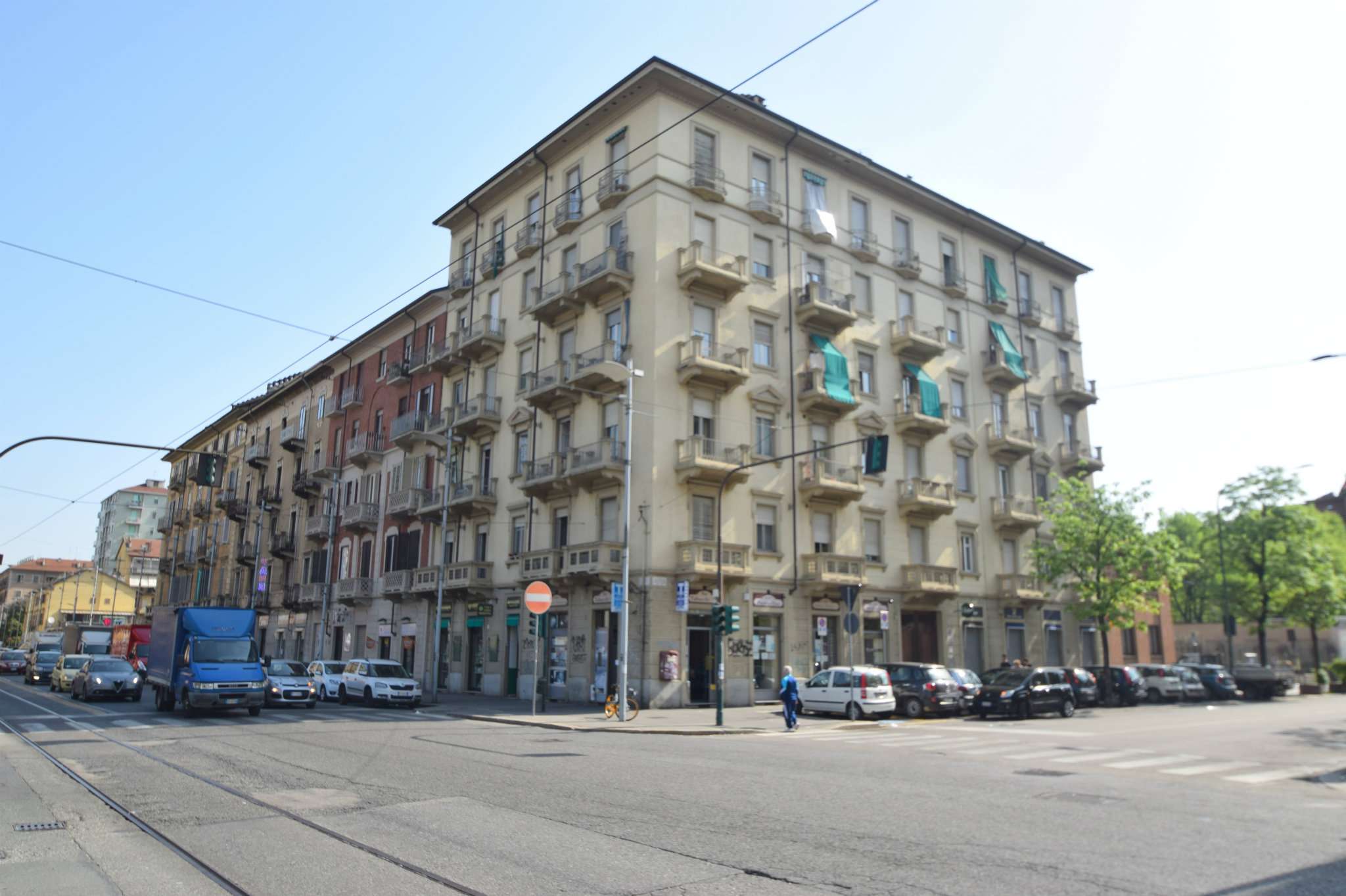 Negozio - Loc.Com. TORINO vendita  LINGOTTO Giulio Biglieri Mosso Studio Tecnico Immobiliare