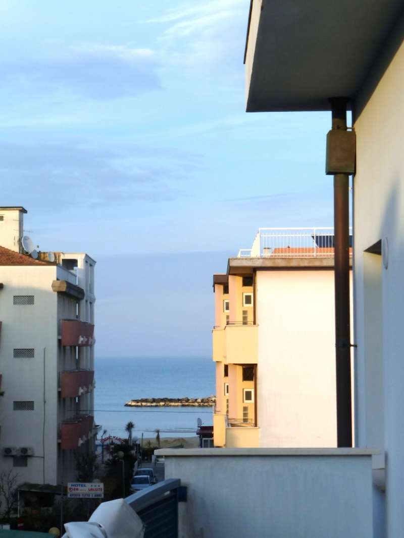  bellaria-igea marina vendita quart:  studio maya srl