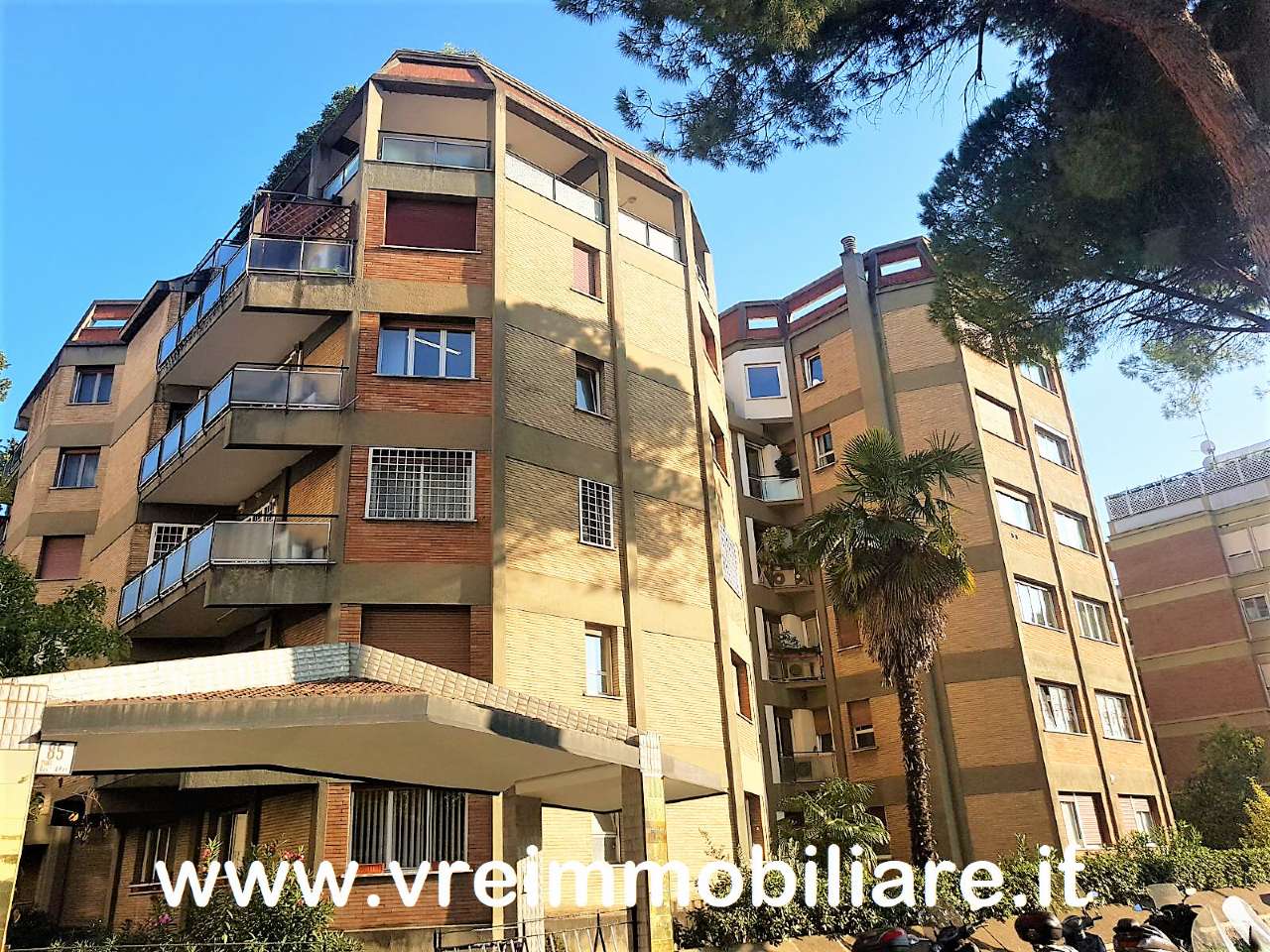  roma affitto quart: europa  vreimmobiliare-agus-group