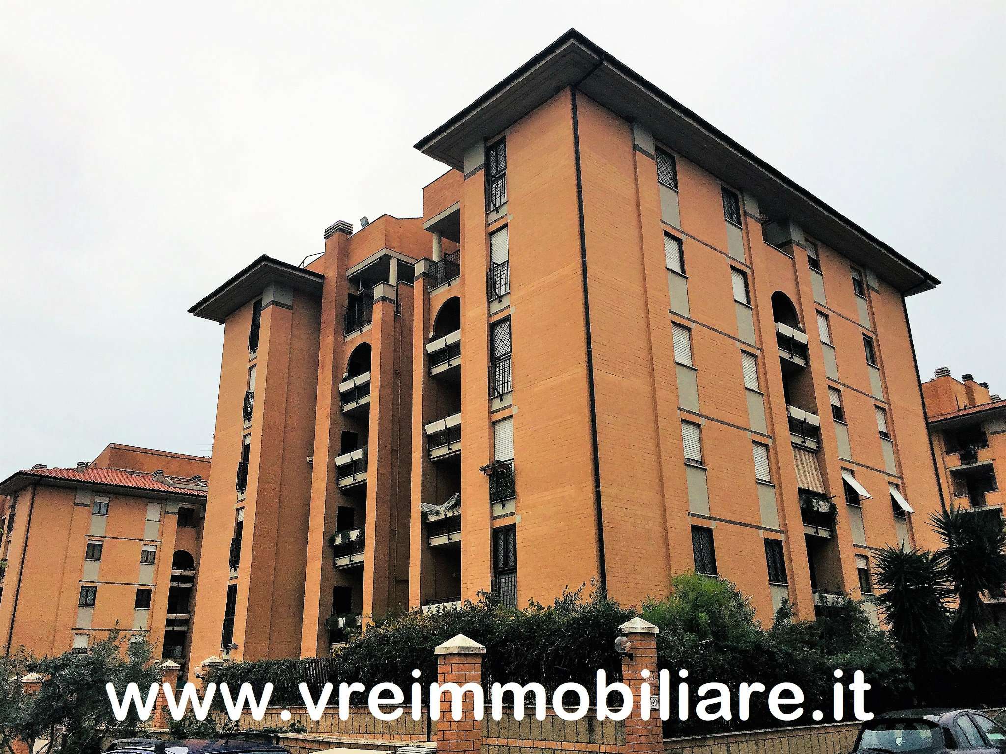 Appartamento ROMA vendita  PORTUENSE (XV MUN.) Via Generale Mario Pezzi VREIMMOBILIARE - AGUS GROUP