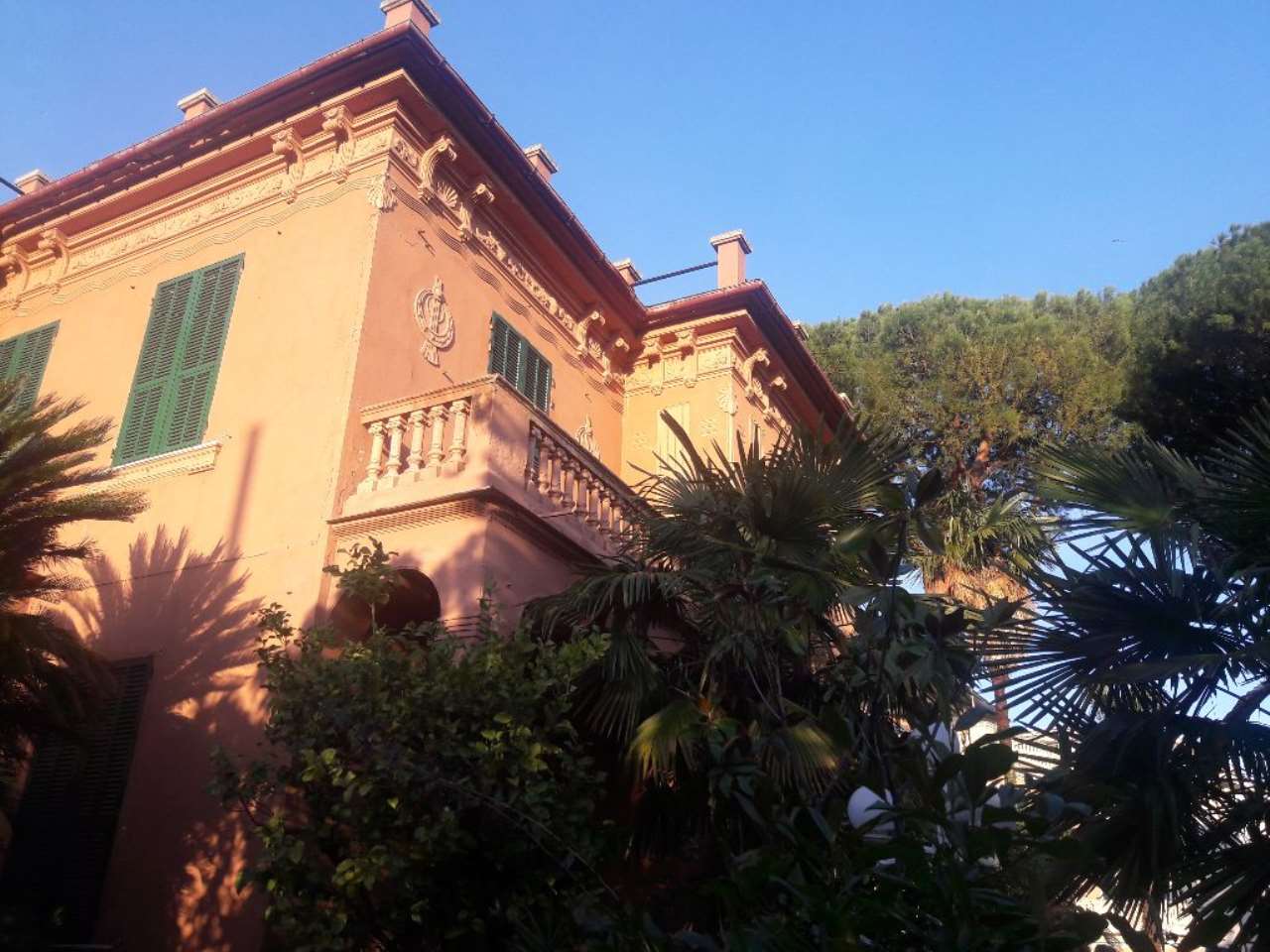 Villa GENOVA vendita  STURLA  Home Gallery