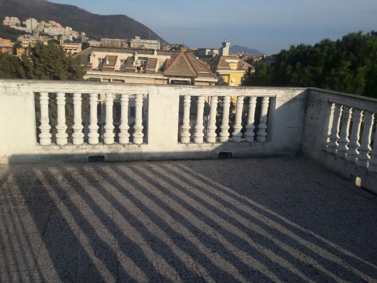 Villa GENOVA vendita  STURLA  Home Gallery