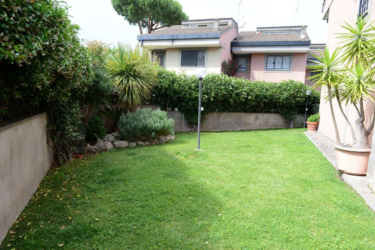 Villa Affiancata - Schiera ROMA vendita  AURELIO (XVIII MUN.) ARANGIO RUIZ Gabetti - Agenzia Aurelia - ROMA - Gregorio VII Agency srl