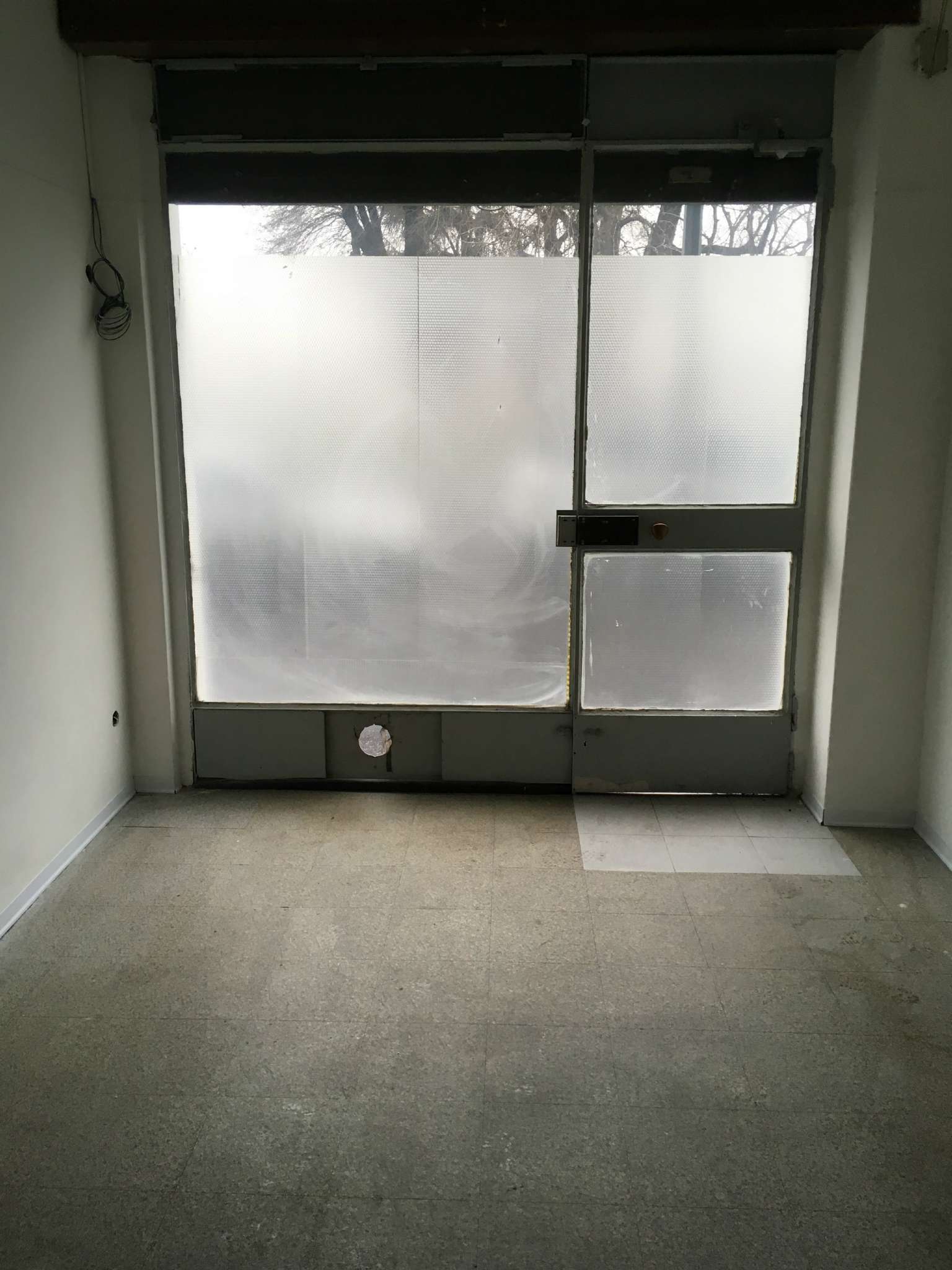 Negozio - Loc.Com. MILANO affitto  CORVETTO monte velino Immobiliare Piola