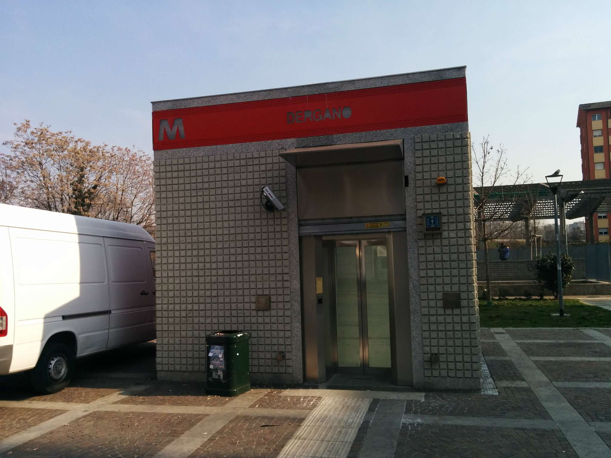 Negozio - Loc.Com. MILANO vendita  ISOLA  Immobiliare Piola