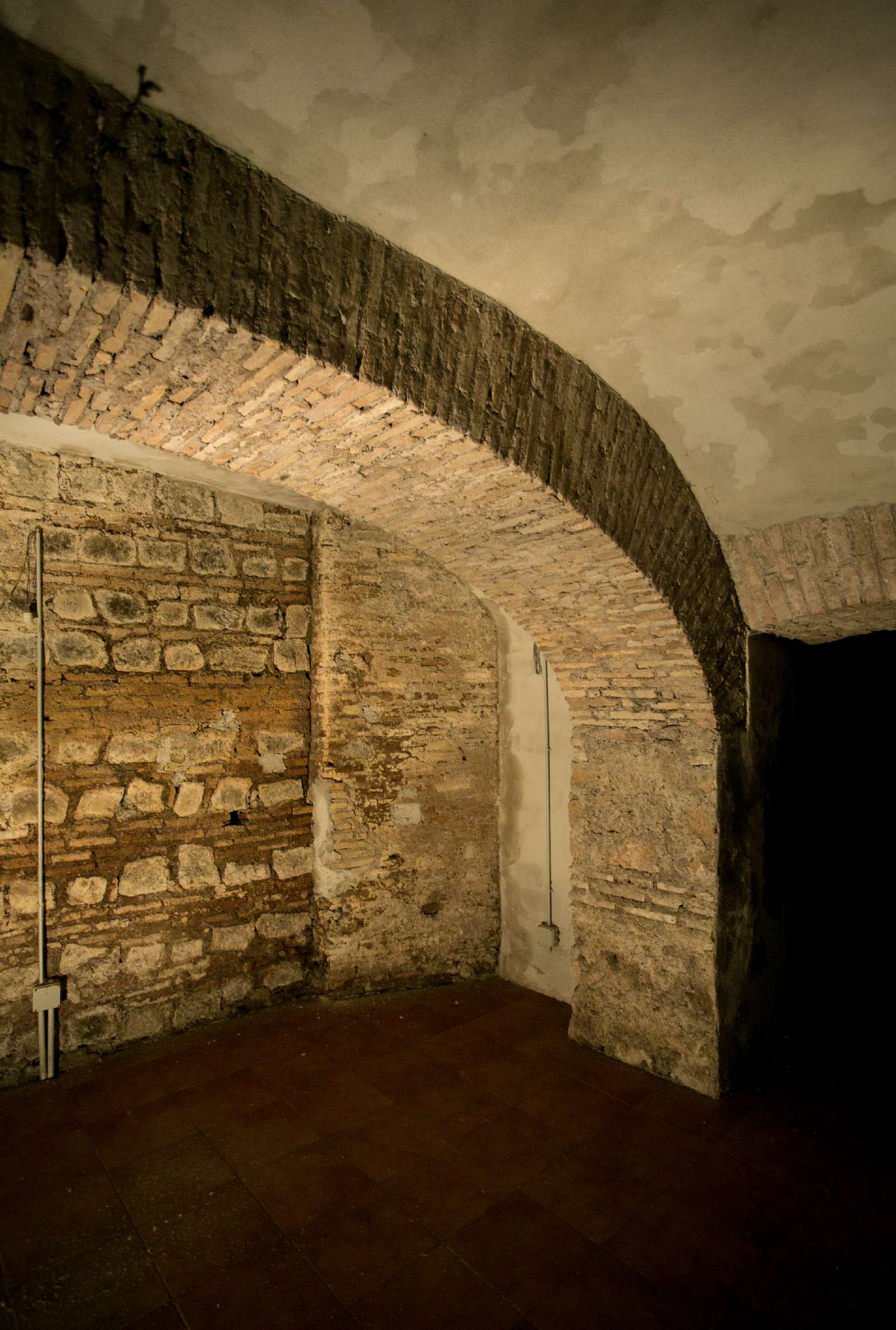 Negozio - Loc.Com. ROMA affitto  Centro storico Arco della Ciambella Cioli&Rismondo Roma Centro Storico R.E.