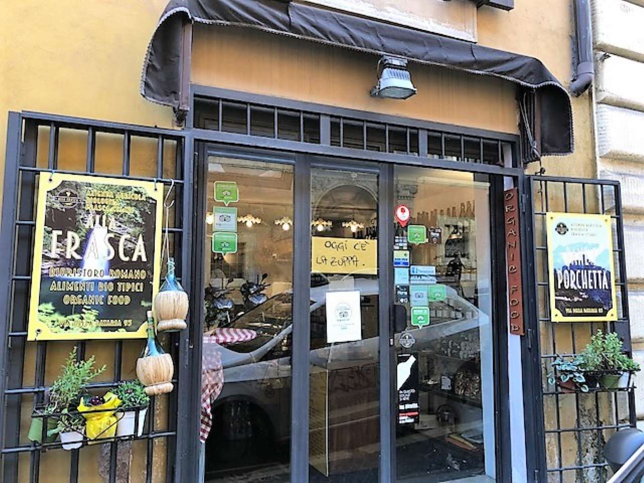 Negozio - Loc.Com. ROMA affitto  Centro storico della Dataria Cioli&Rismondo Roma Centro Storico R.E.