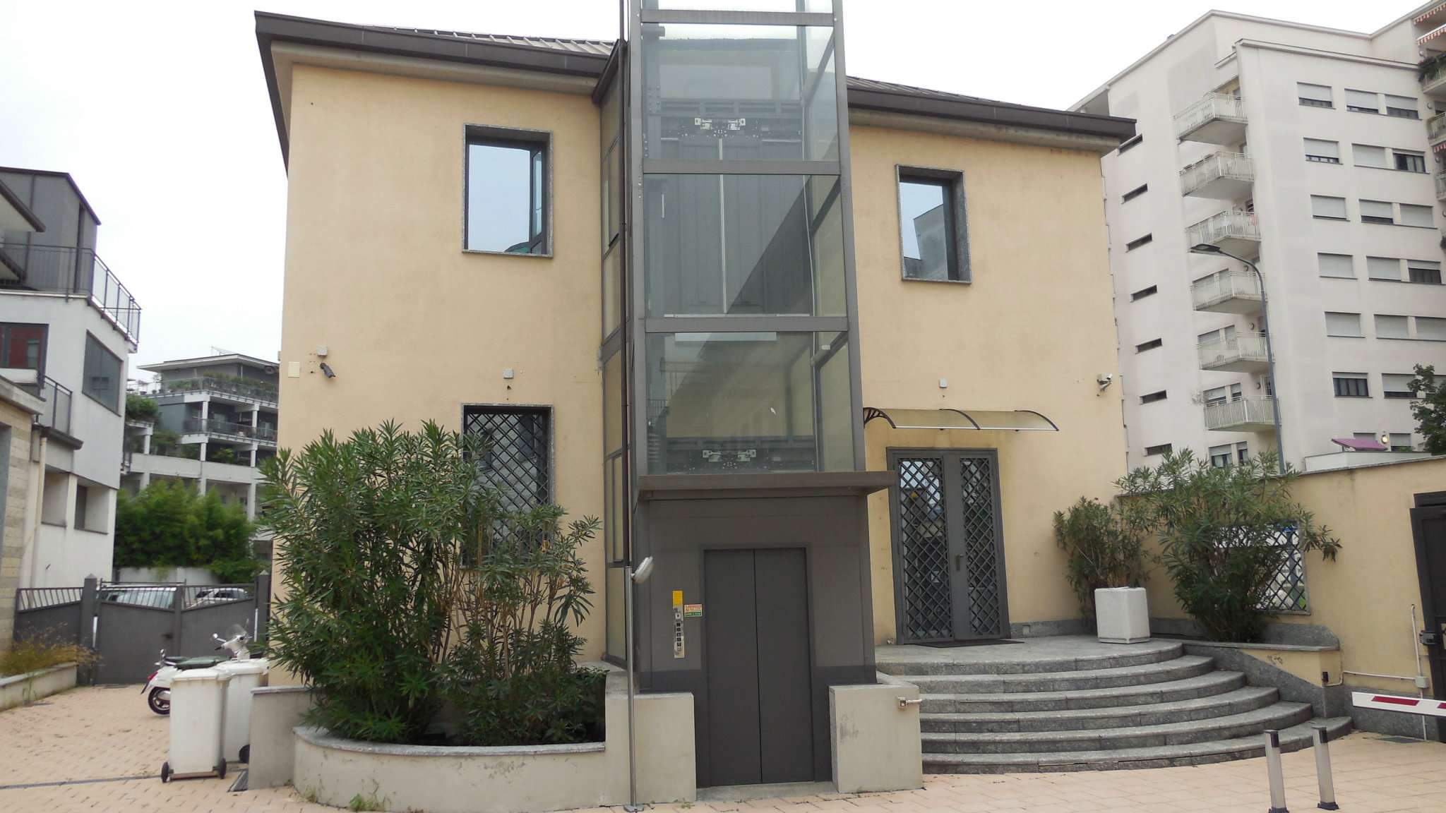 Ufficio - Loc.Com. MILANO affitto   CADUTI DI MARCINELLE SFORZA VENDITE IMMOBILIARI SNC