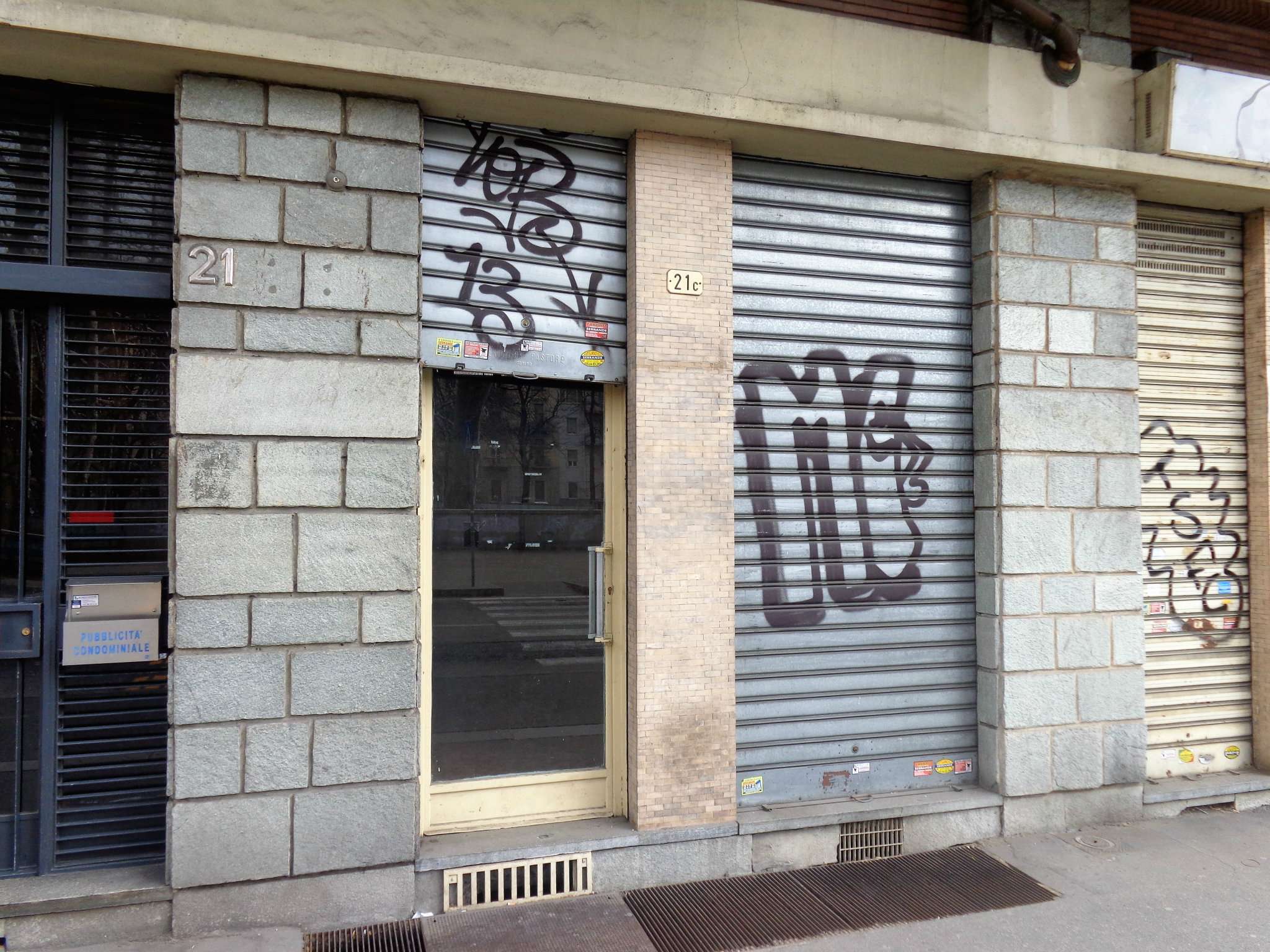 Negozio - Loc.Com. TORINO vendita  VALDOCCO  Congiu immobiliare