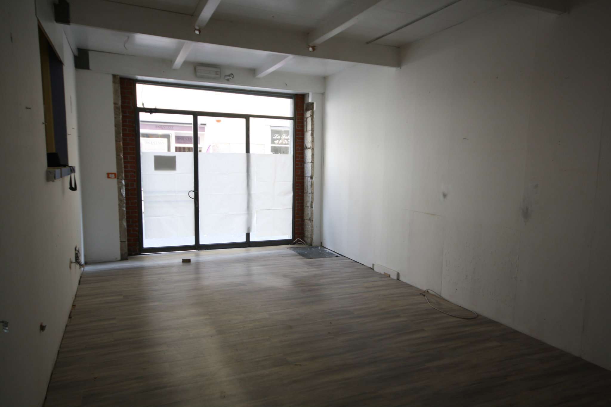 Negozio - Loc.Com. LUCCA affitto  CENTRO GARIBALDI Punto Affitto