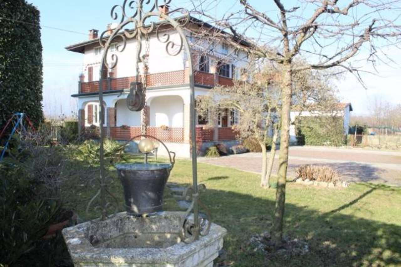 Villa Unifamiliare - Indipendente CERRIONE vendita   Baraggia BUGELLA Agenzia Immobiliare