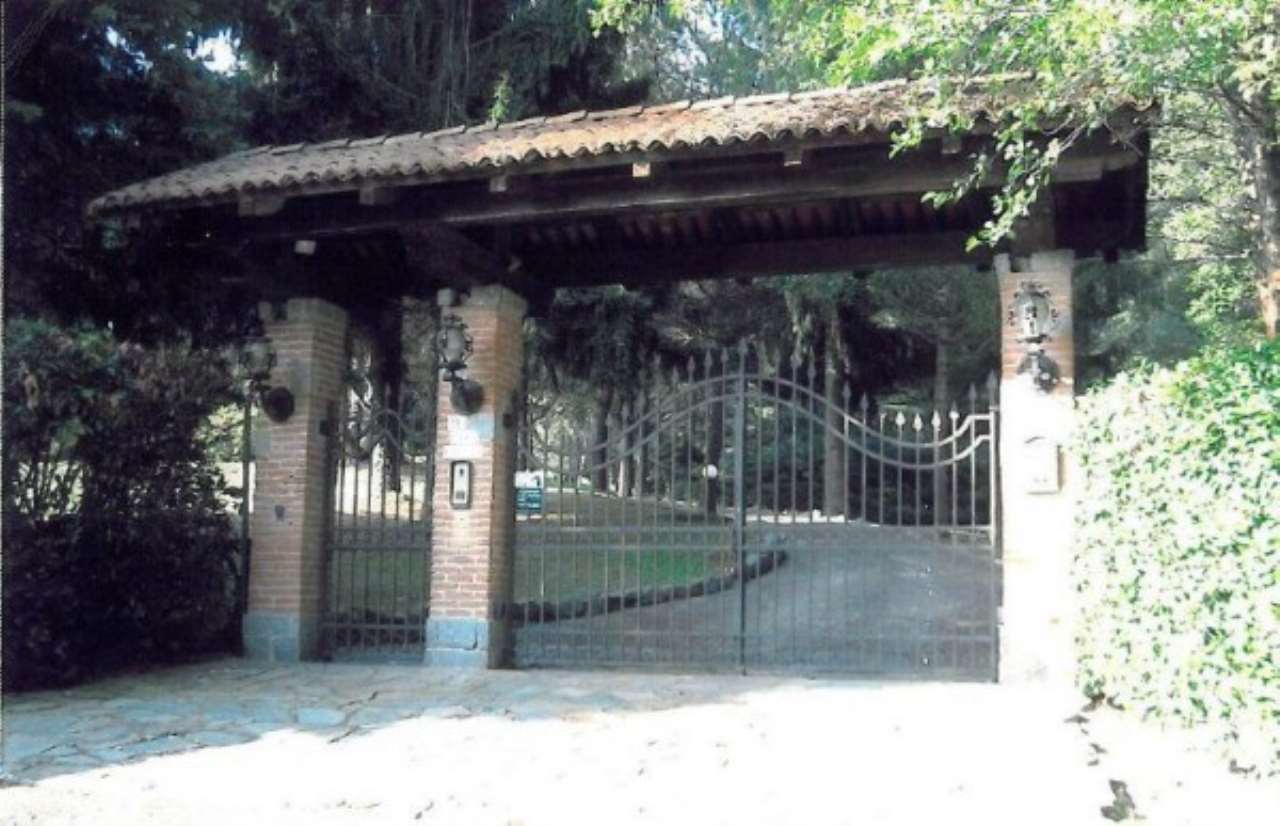 Villa SALUSSOLA vendita   Prelle BUGELLA Agenzia Immobiliare