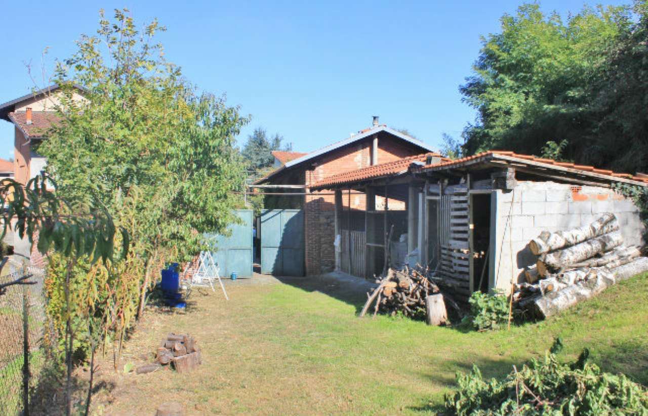 Villa Unifamiliare - Indipendente SALUSSOLA vendita   Don Cabrio BUGELLA Agenzia Immobiliare