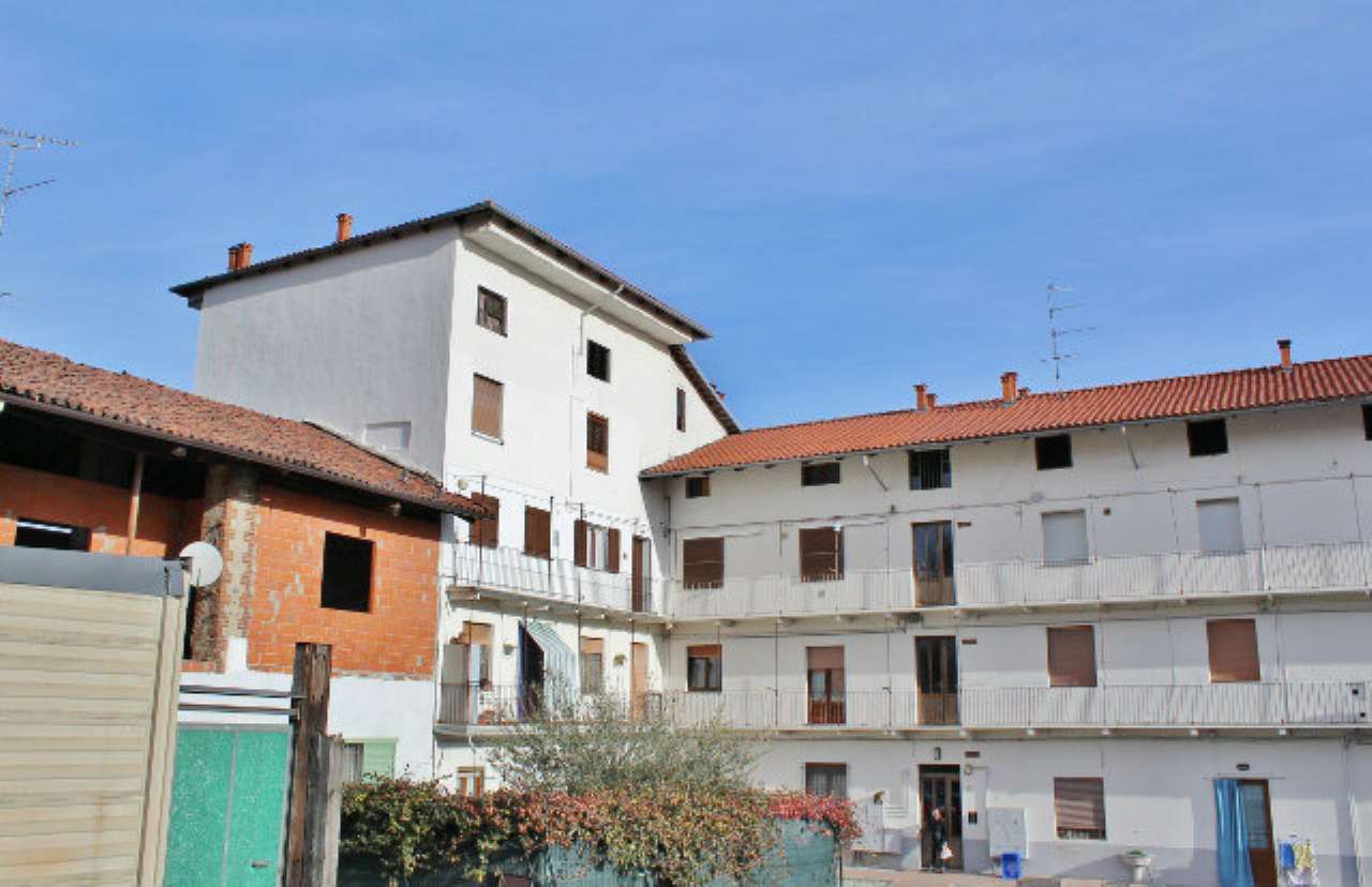 Appartamento CANDELO vendita   Castellengo BUGELLA Agenzia Immobiliare