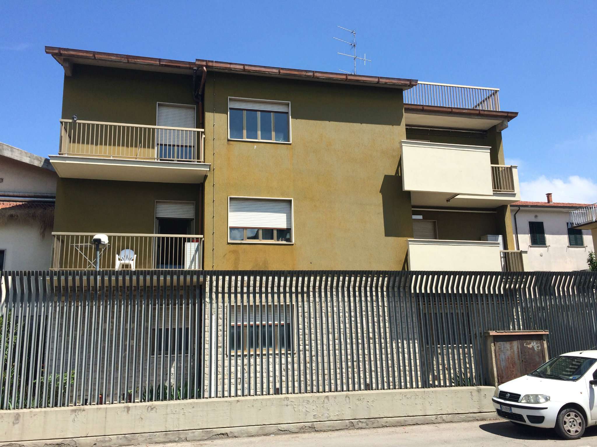  arezzo vendita quart:  immobiliare fiorucci srl a c.r.