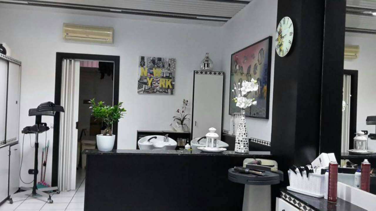 Negozio - Loc.Com. MILANO vendita  BICOCCA Via Liscate Alesi Immobiliare