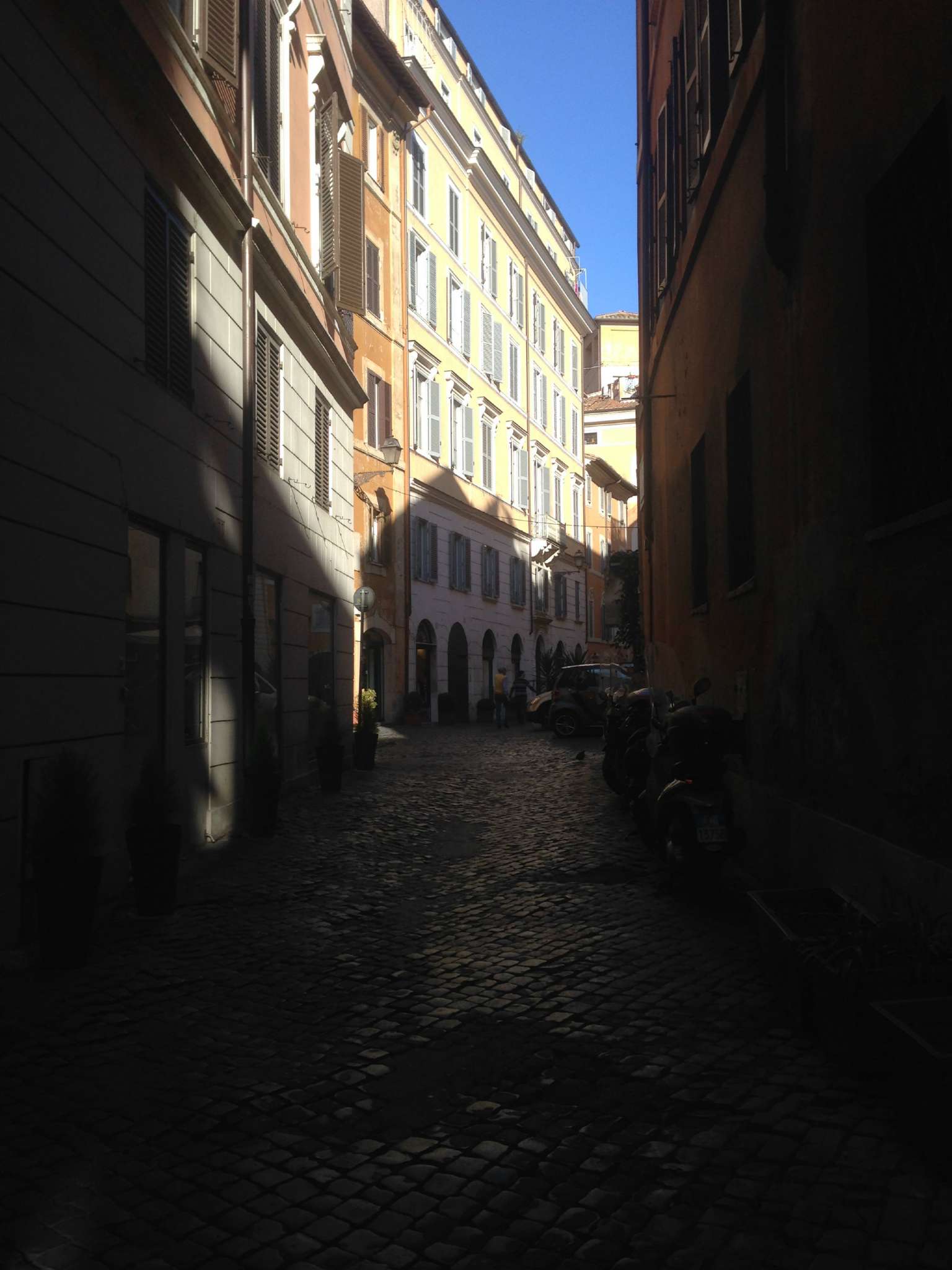 Negozio - Loc.Com. ROMA affitto  Centro storico Fontanella Borghese STUDIO MAGNAGHI