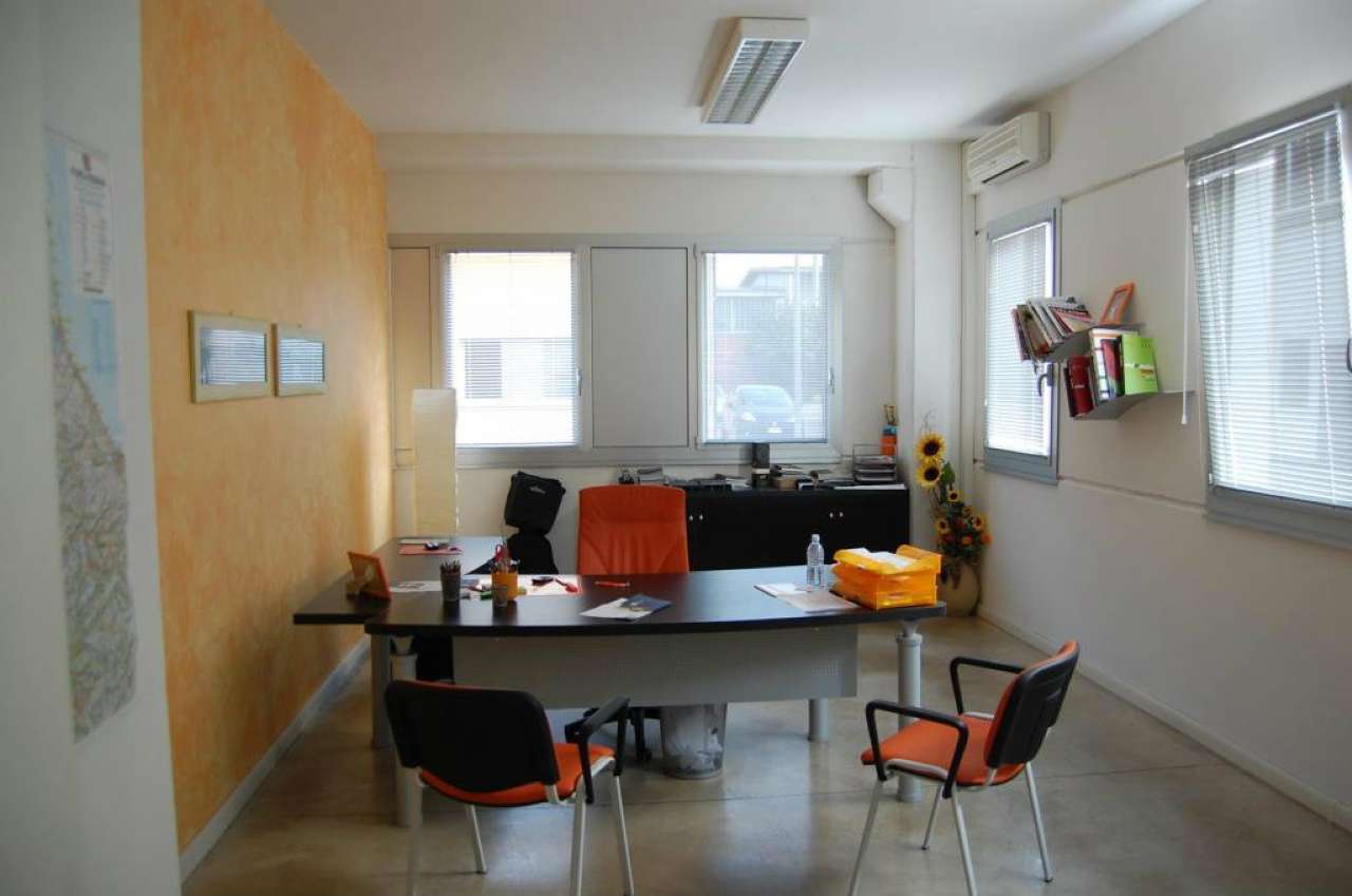  imola vendita quart:  co.ra. studio immobiliare s.r.l.