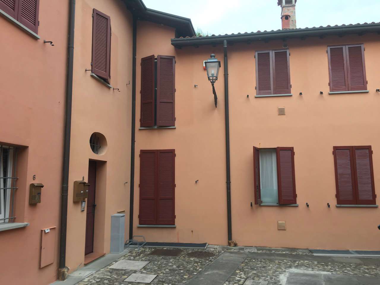  imola vendita quart:  co.ra. studio immobiliare s.r.l.