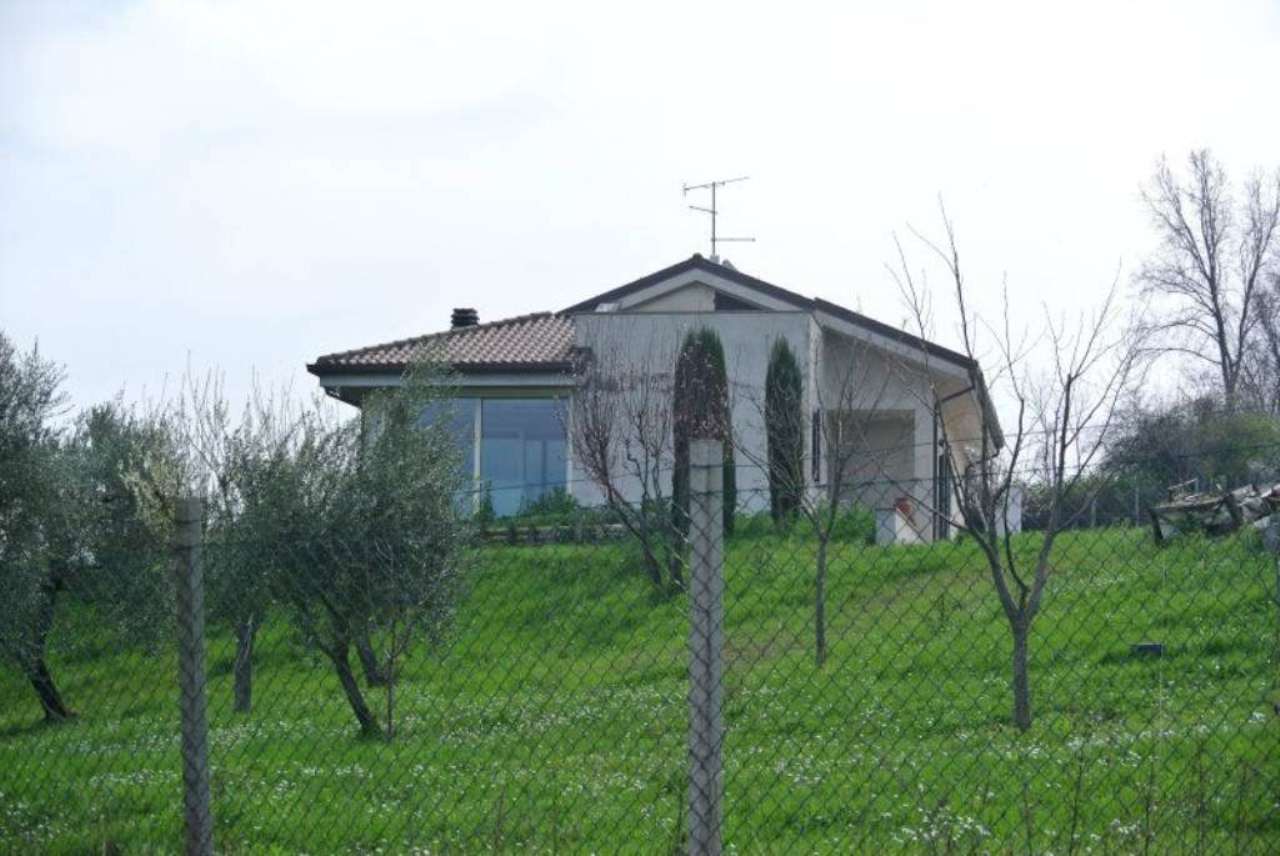  coriano vendita quart:  co.ra.-studio-immobiliare-s.r.l.