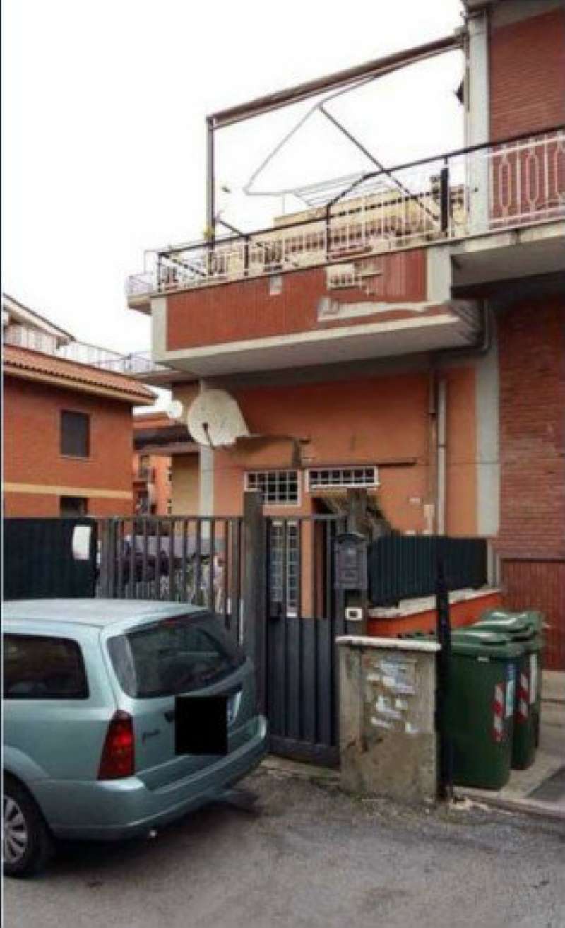 Appartamento ROMA vendita  BORGHESIANA (ZONA DELLA VIII MUN.) Maletto STUDIO NICOTRA