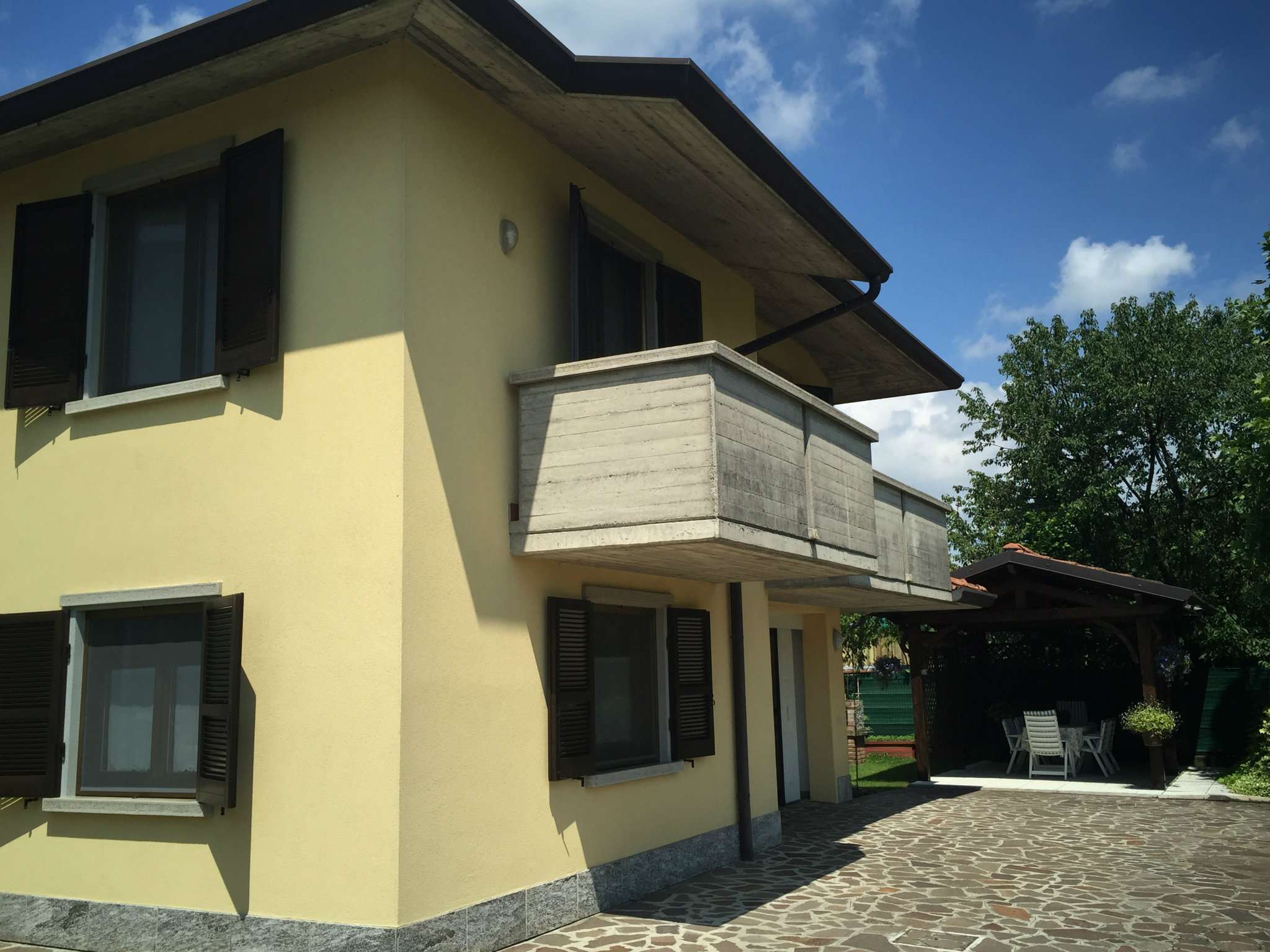 Villa Trifamiliare FORNOVO SAN GIOVANNI vendita   Boltieri GreenCasa