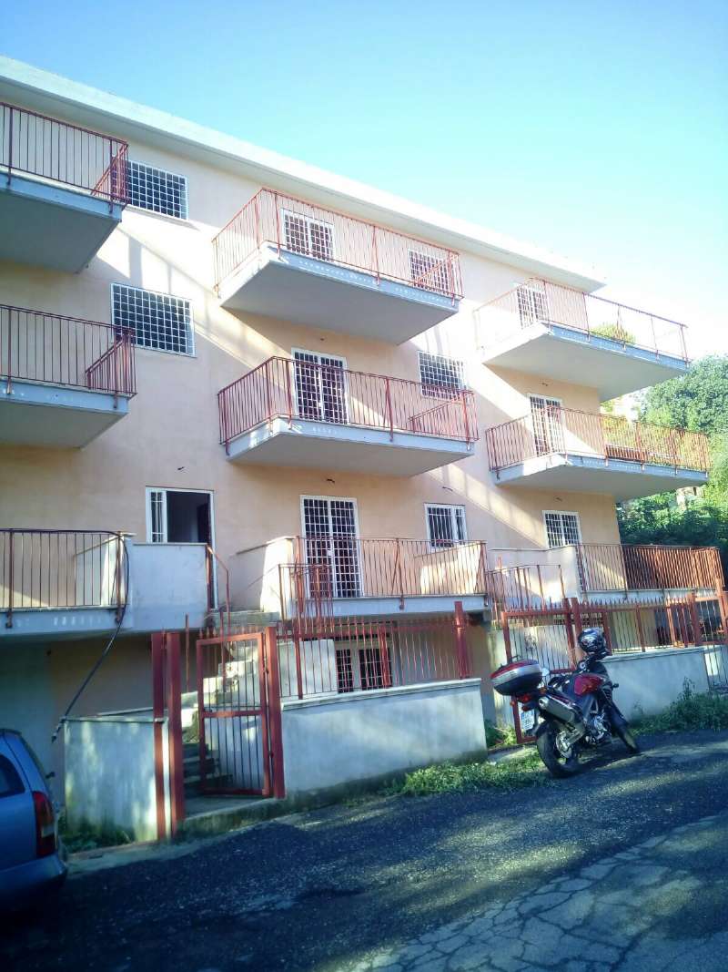 Appartamento ROMA vendita  Cassia flaminia cerreto laziale Enne Immobiliare