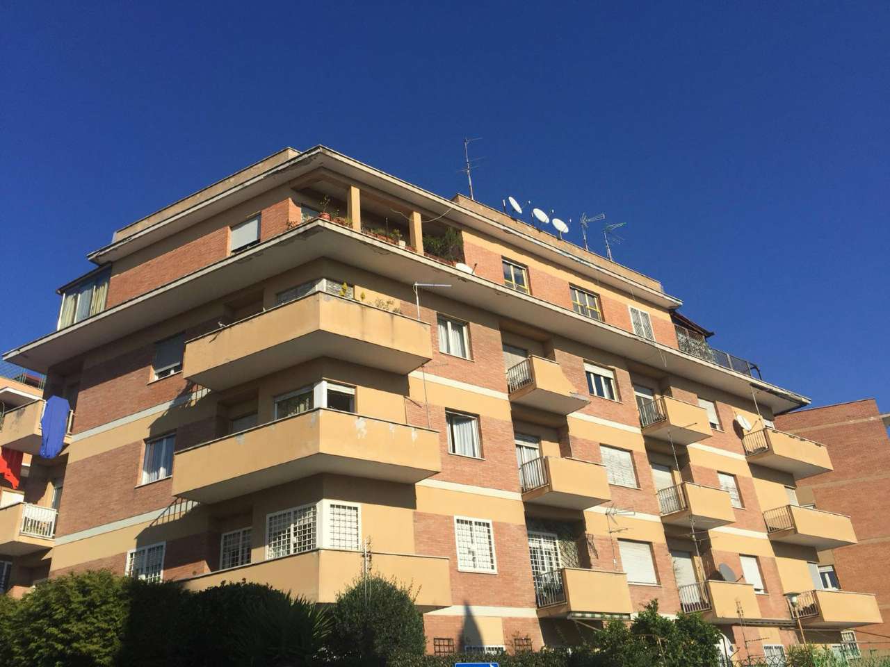  roma vendita quart:  enne immobiliare