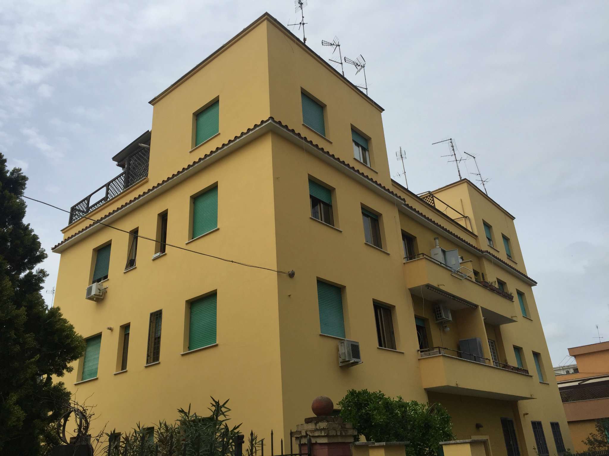  roma vendita quart:  enne immobiliare