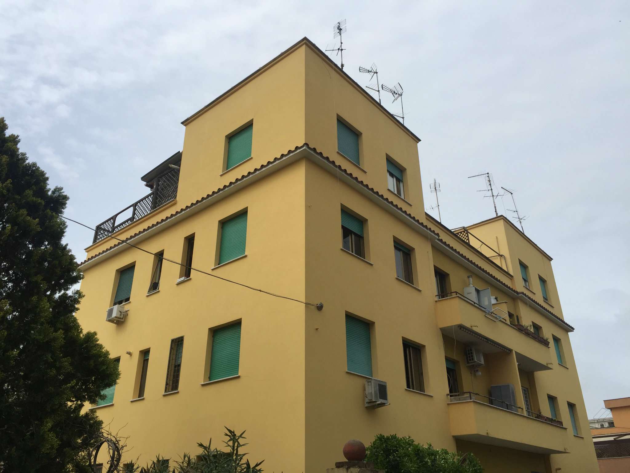 Appartamento ROMA vendita   guarino guarini Enne Immobiliare