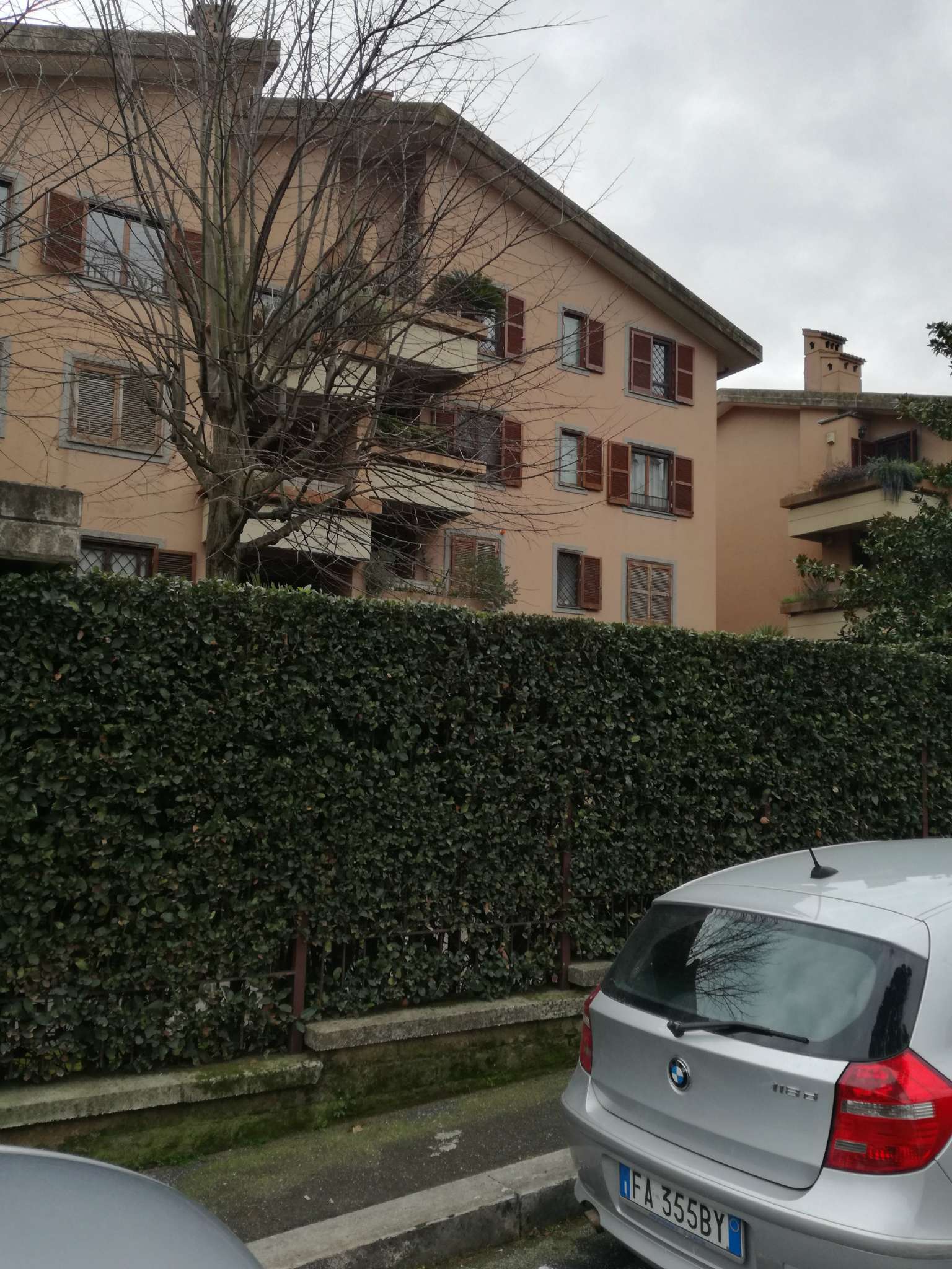 Appartamento ROMA vendita  LA GIUSTINIANA(ZONA DELLA XX MUN.) via domenico falcioni CASA VOGUE IMMOBILIARE SRL