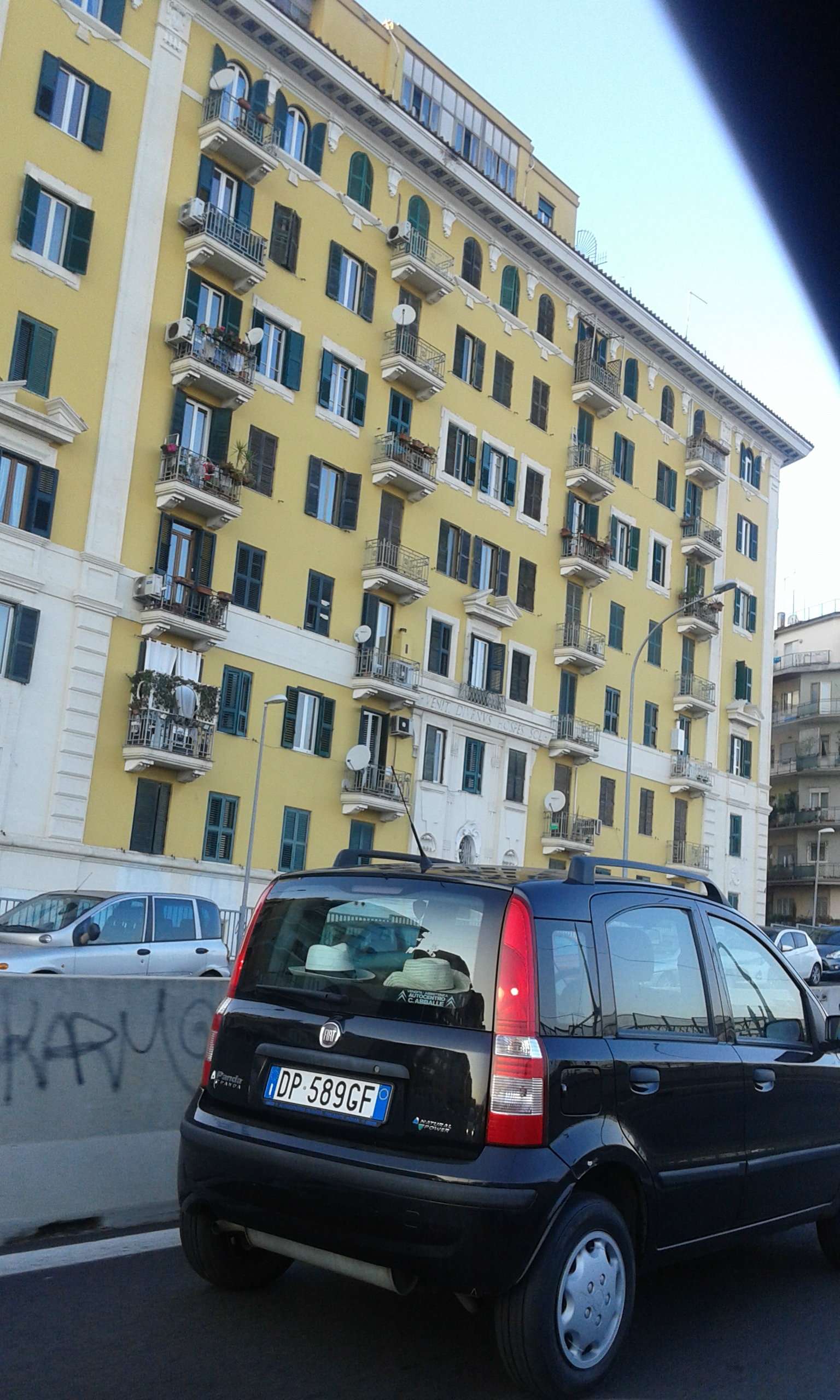 Appartamento ROMA vendita  NOMENTANO  circonvallazione nomentana CASA VOGUE IMMOBILIARE SRL