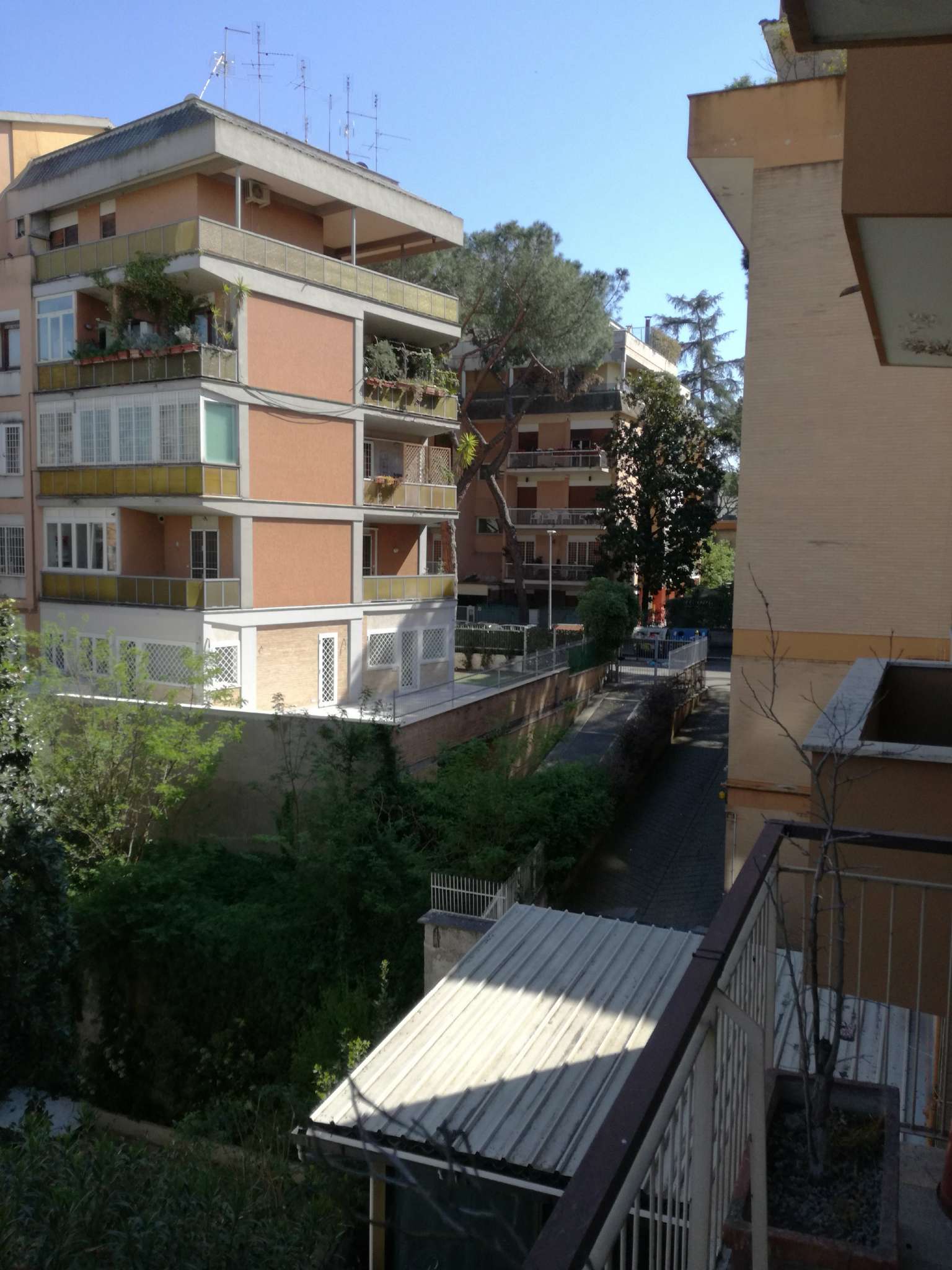  roma affitto quart: fleming casa vogue immobiliare srl