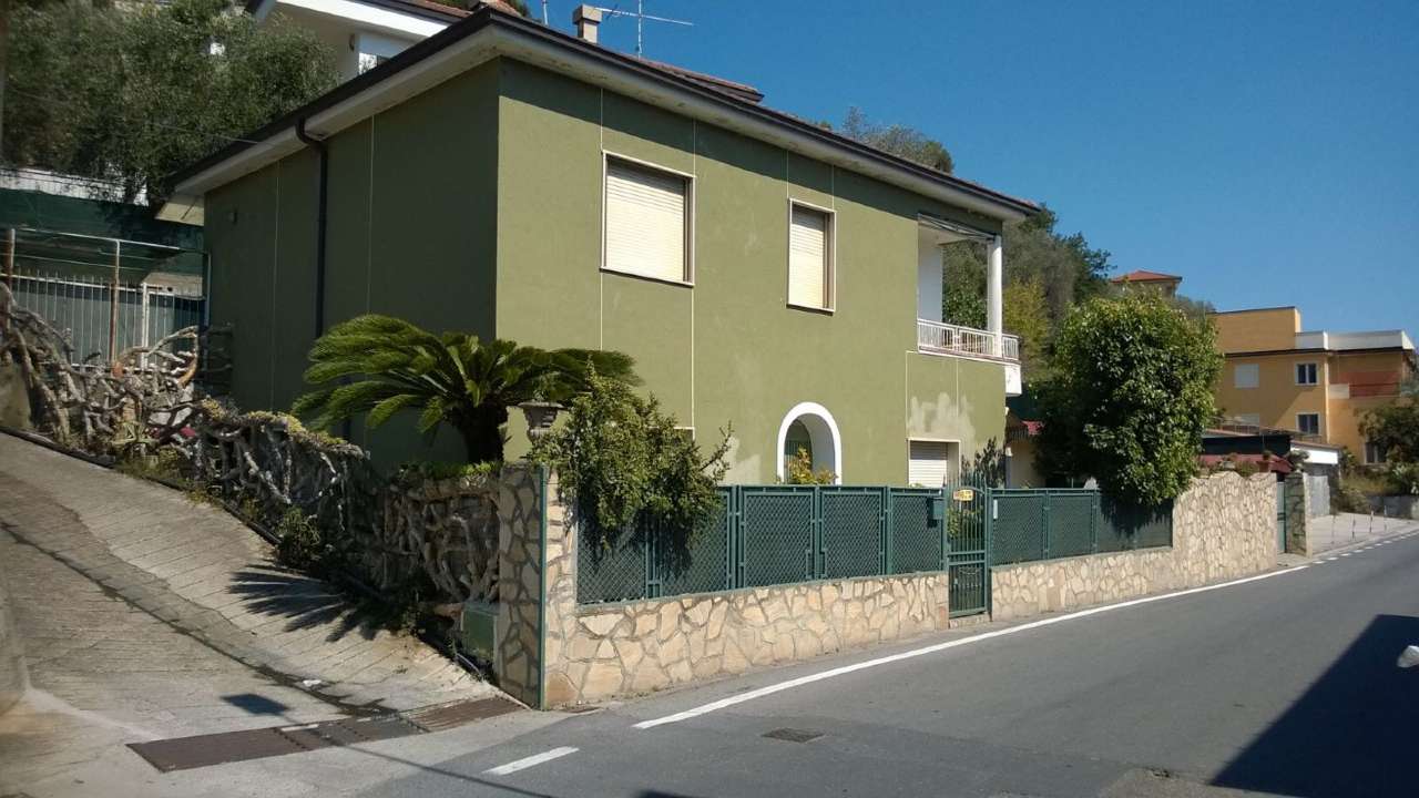 villa bifamiliare san lorenzo al mare vendita   ampimmobili