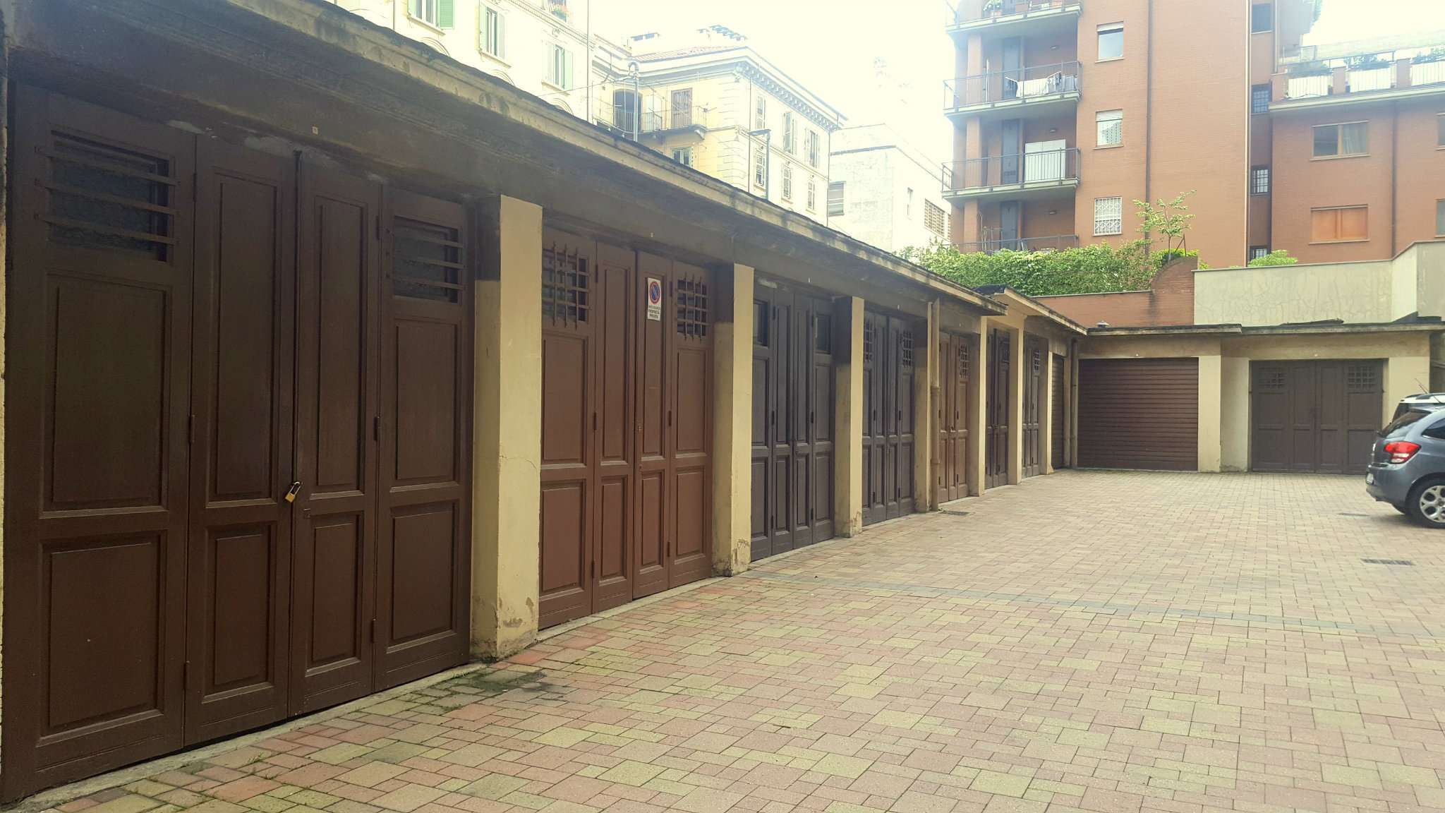  torino affitto quart: valentino proxima-snc