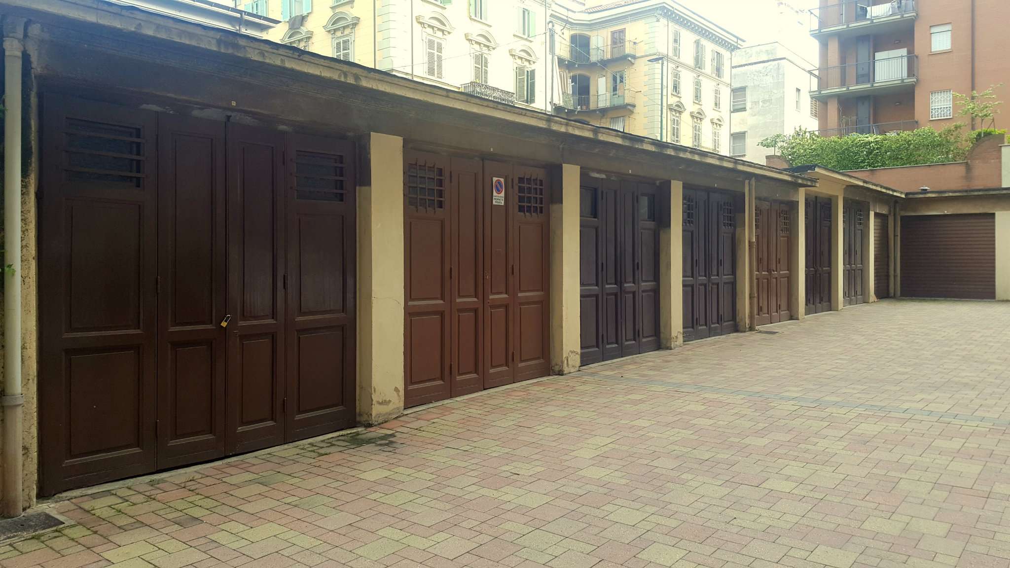 Box auto - Posto auto TORINO affitto  VALENTINO  Proxima Snc